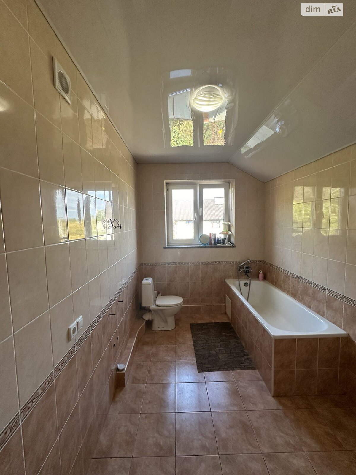 триповерховий будинок з гаражем, 392 кв. м, цегла. Продаж в Дніпрі, район Стара Ігрень фото 1 триповерховий будинок з гаражем, 392 кв. м, цегла. Продаж в Дніпрі, район Стара Ігрень фото 1