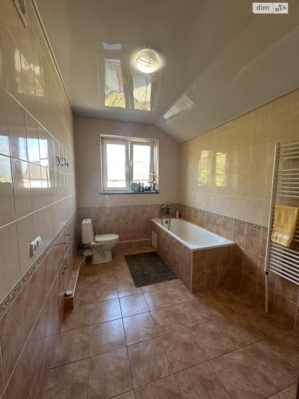 триповерховий будинок з гаражем, 392 кв. м, цегла. Продаж в Дніпрі, район Стара Ігрень фото 1 триповерховий будинок з гаражем, 392 кв. м, цегла. Продаж в Дніпрі, район Стара Ігрень фото 1