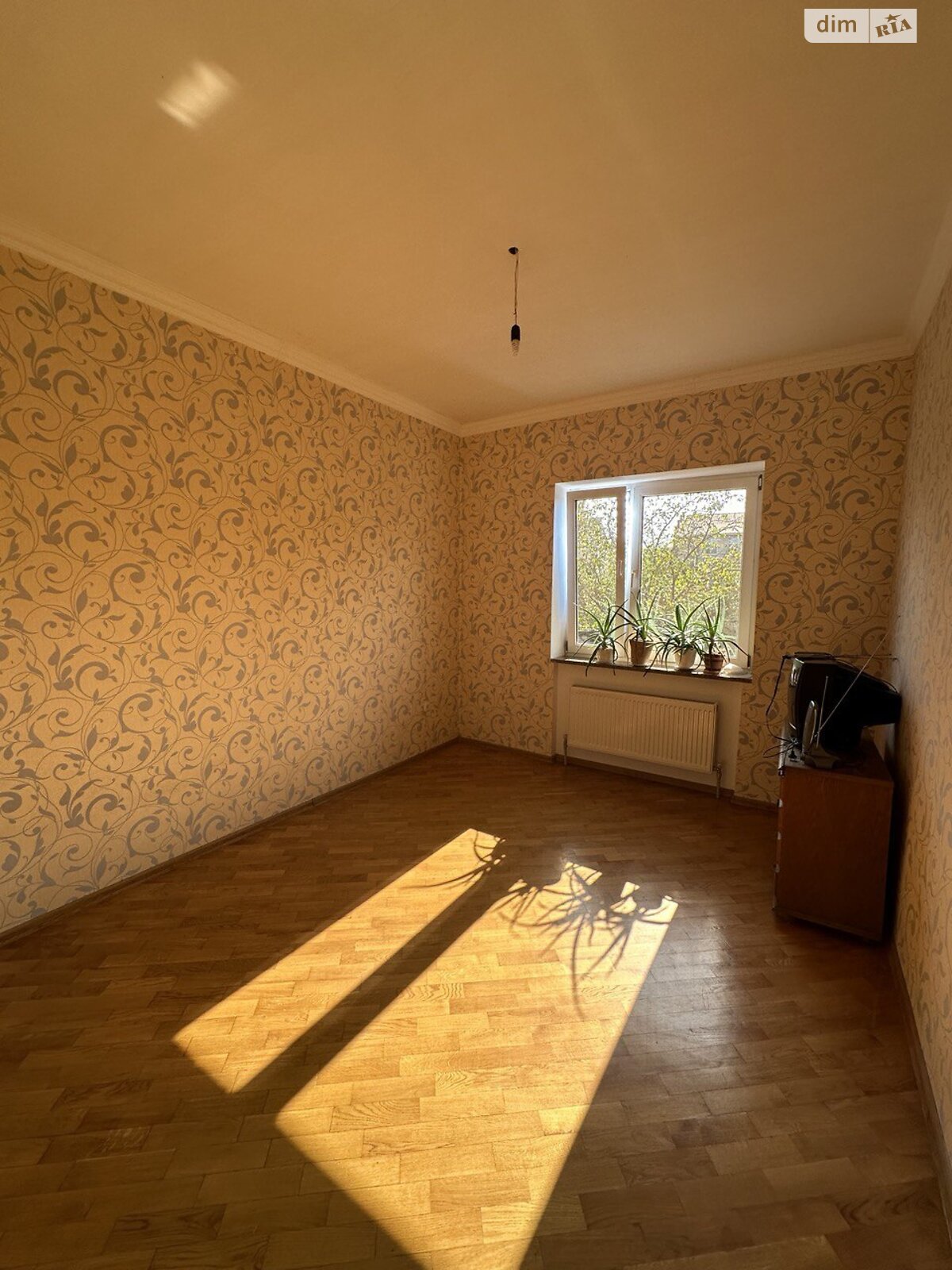 триповерховий будинок з гаражем, 392 кв. м, цегла. Продаж в Дніпрі, район Стара Ігрень фото 1 триповерховий будинок з гаражем, 392 кв. м, цегла. Продаж в Дніпрі, район Стара Ігрень фото 1