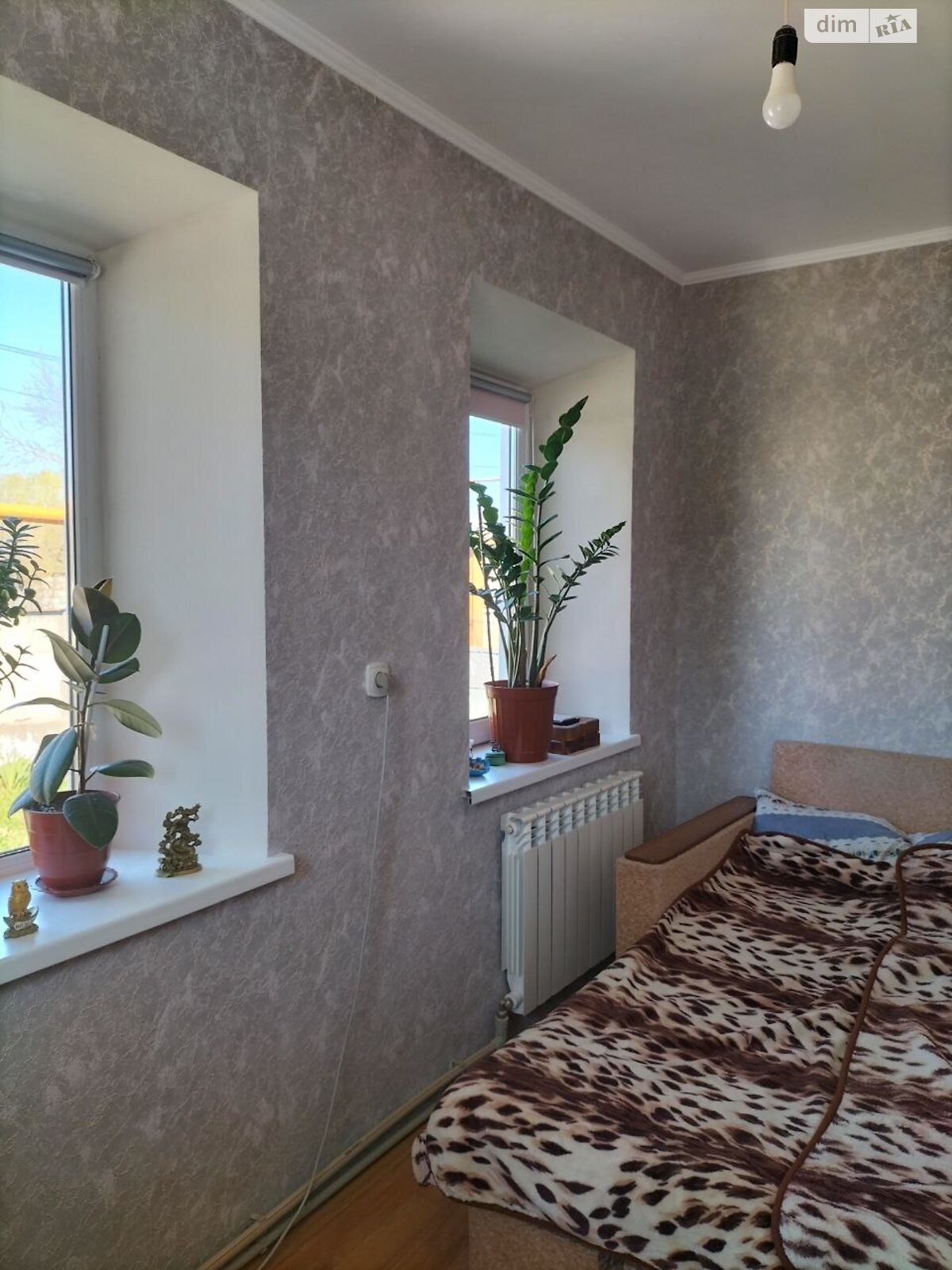 одноэтажный дом с отоплением, 71.8 кв. м, шлакобетон. Продажа в Днепре район Сухачевка фото 1 одноэтажный дом с отоплением, 71.8 кв. м, шлакобетон. Продажа в Днепре район Сухачевка фото 1