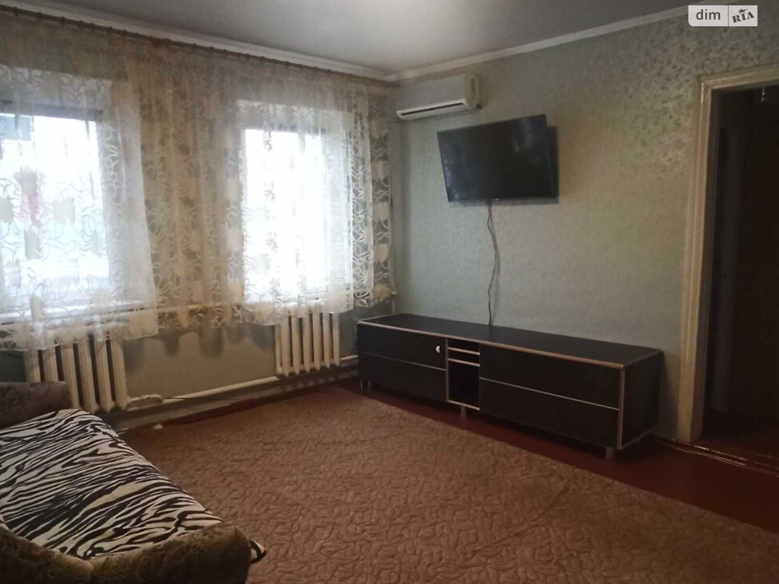 одноэтажный дом с гаражом, 67.2 кв. м, кирпич. Продажа в Днепре район Таромское фото 1 одноэтажный дом с гаражом, 67.2 кв. м, кирпич. Продажа в Днепре район Таромское фото 1