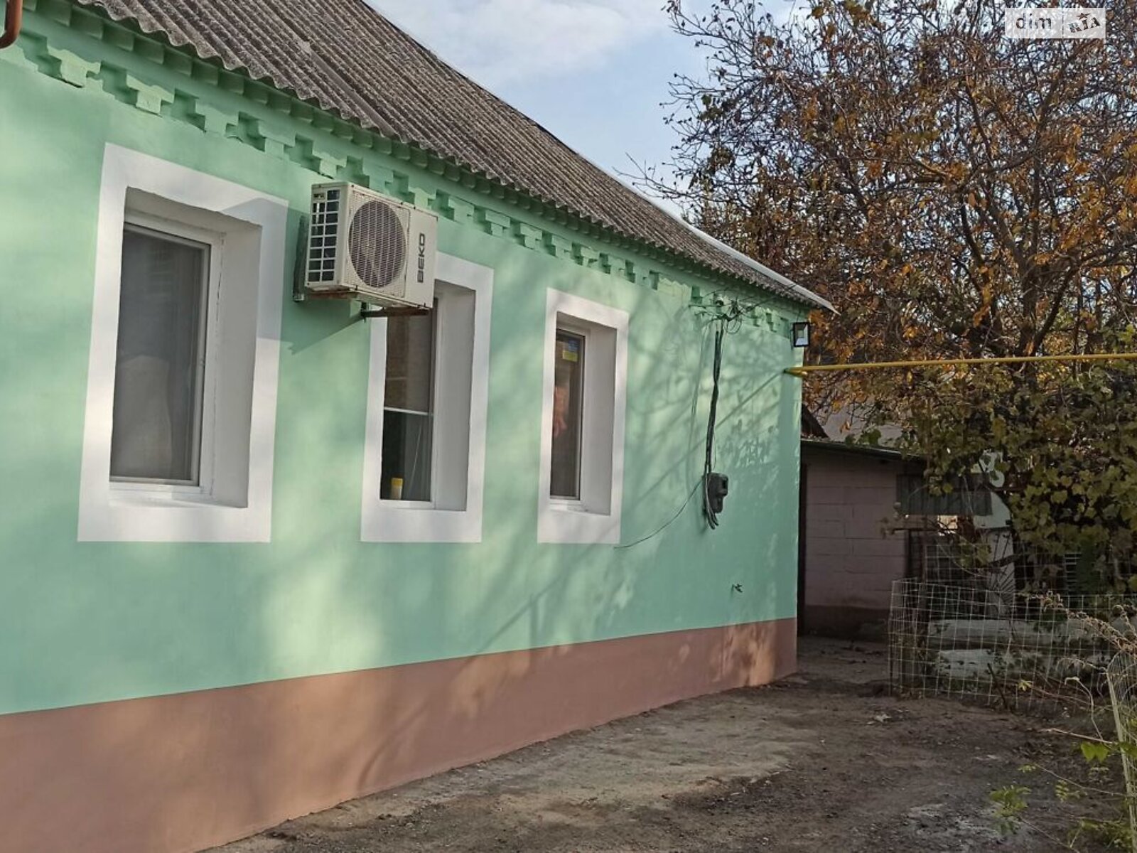 одноэтажный дом с гаражом, 67.2 кв. м, кирпич. Продажа в Днепре район Таромское фото 1 одноэтажный дом с гаражом, 67.2 кв. м, кирпич. Продажа в Днепре район Таромское фото 1