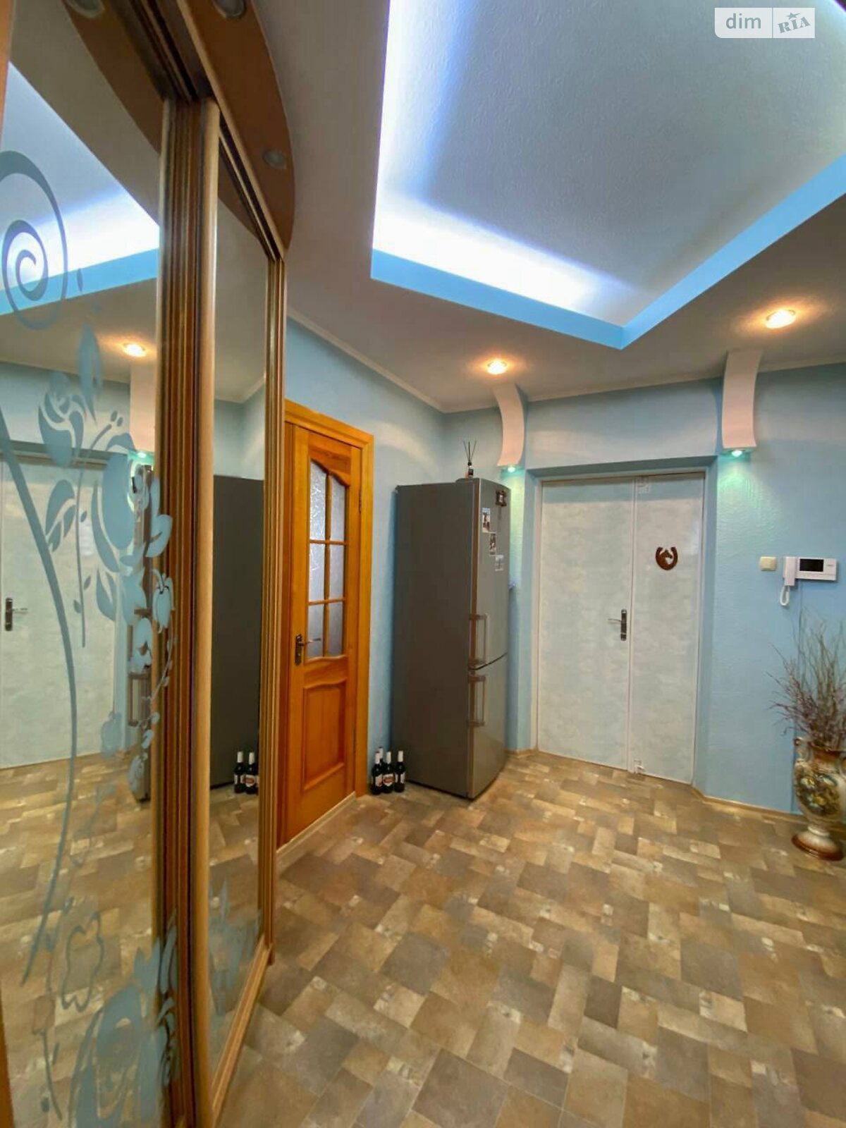 одноэтажный дом с ремонтом, 90 кв. м, кирпич. Продажа в Днепре район Новокодакский фото 1 одноэтажный дом с ремонтом, 90 кв. м, кирпич. Продажа в Днепре район Новокодакский фото 1