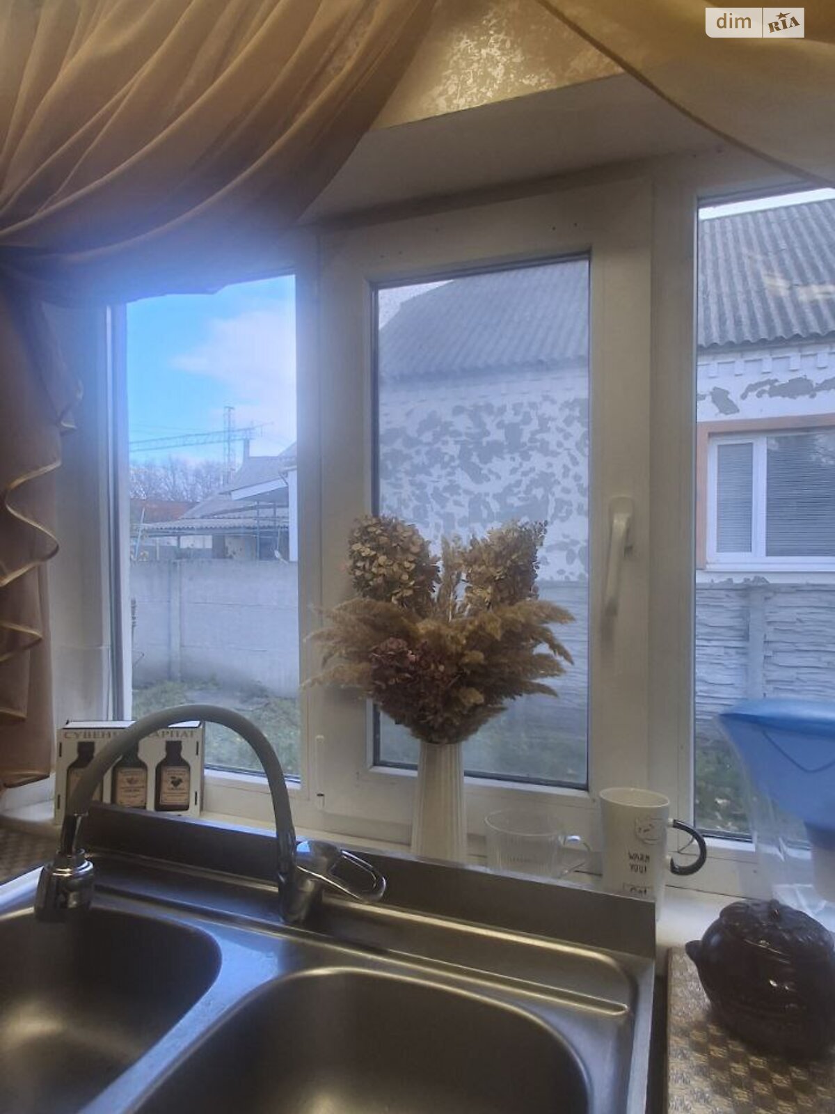 одноэтажный дом с мебелью, 91.3 кв. м, монолит. Продажа в Днепре район Таромское фото 1