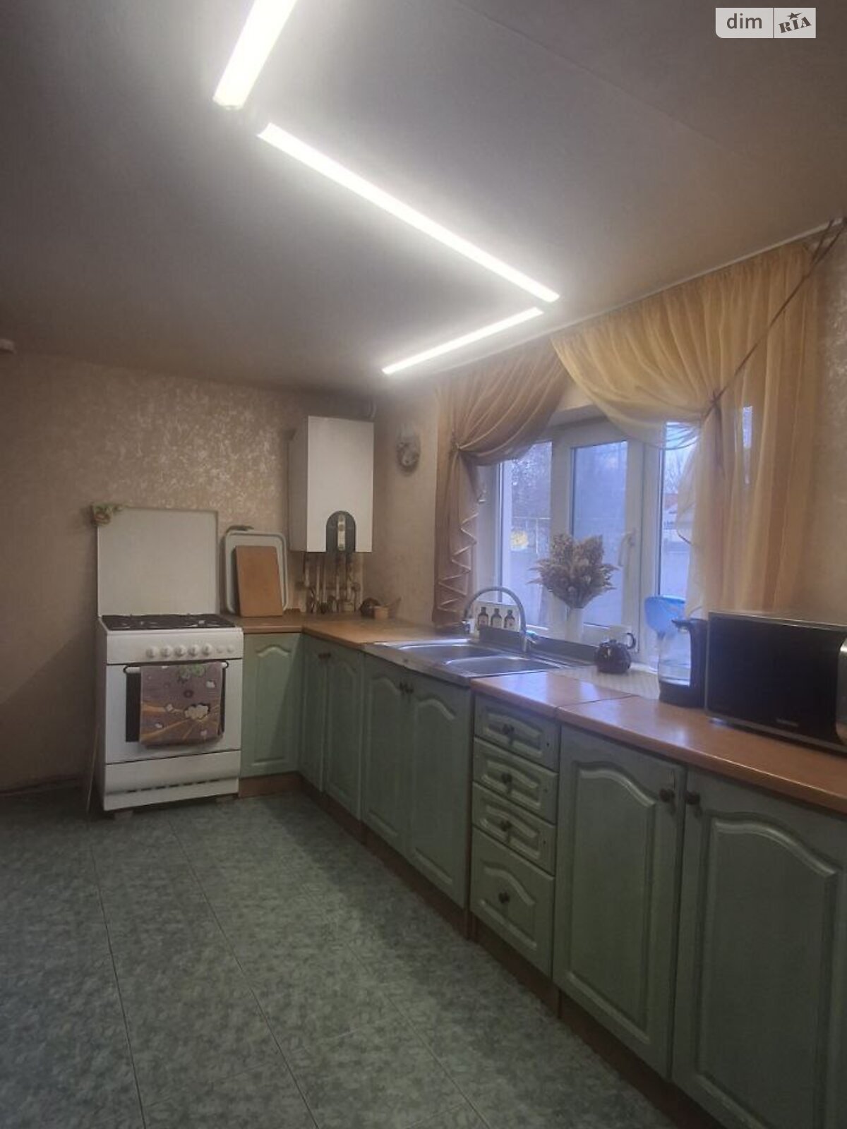 одноэтажный дом с мебелью, 91.3 кв. м, монолит. Продажа в Днепре район Таромское фото 1