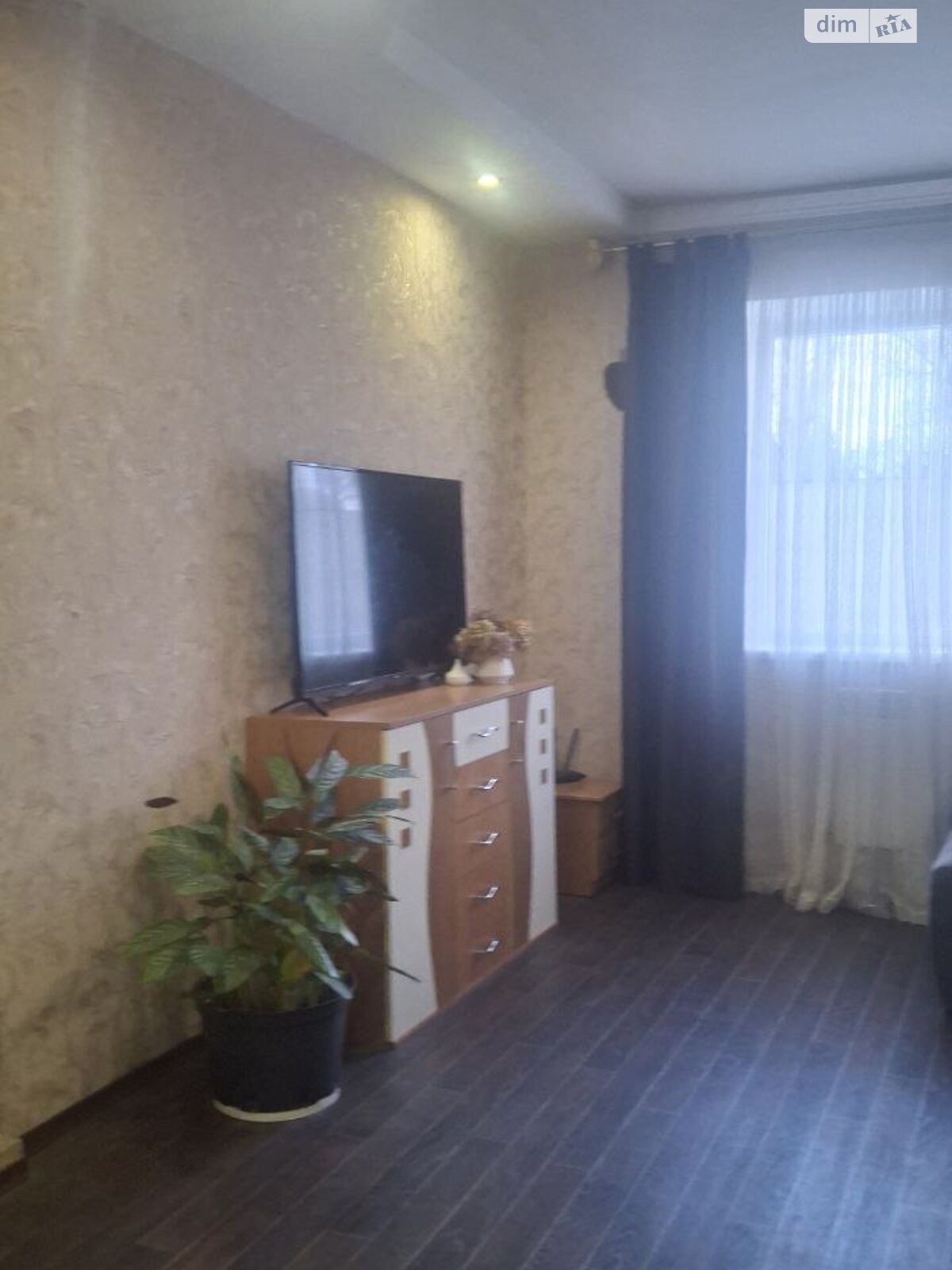 одноэтажный дом с мебелью, 91.3 кв. м, монолит. Продажа в Днепре район Таромское фото 1