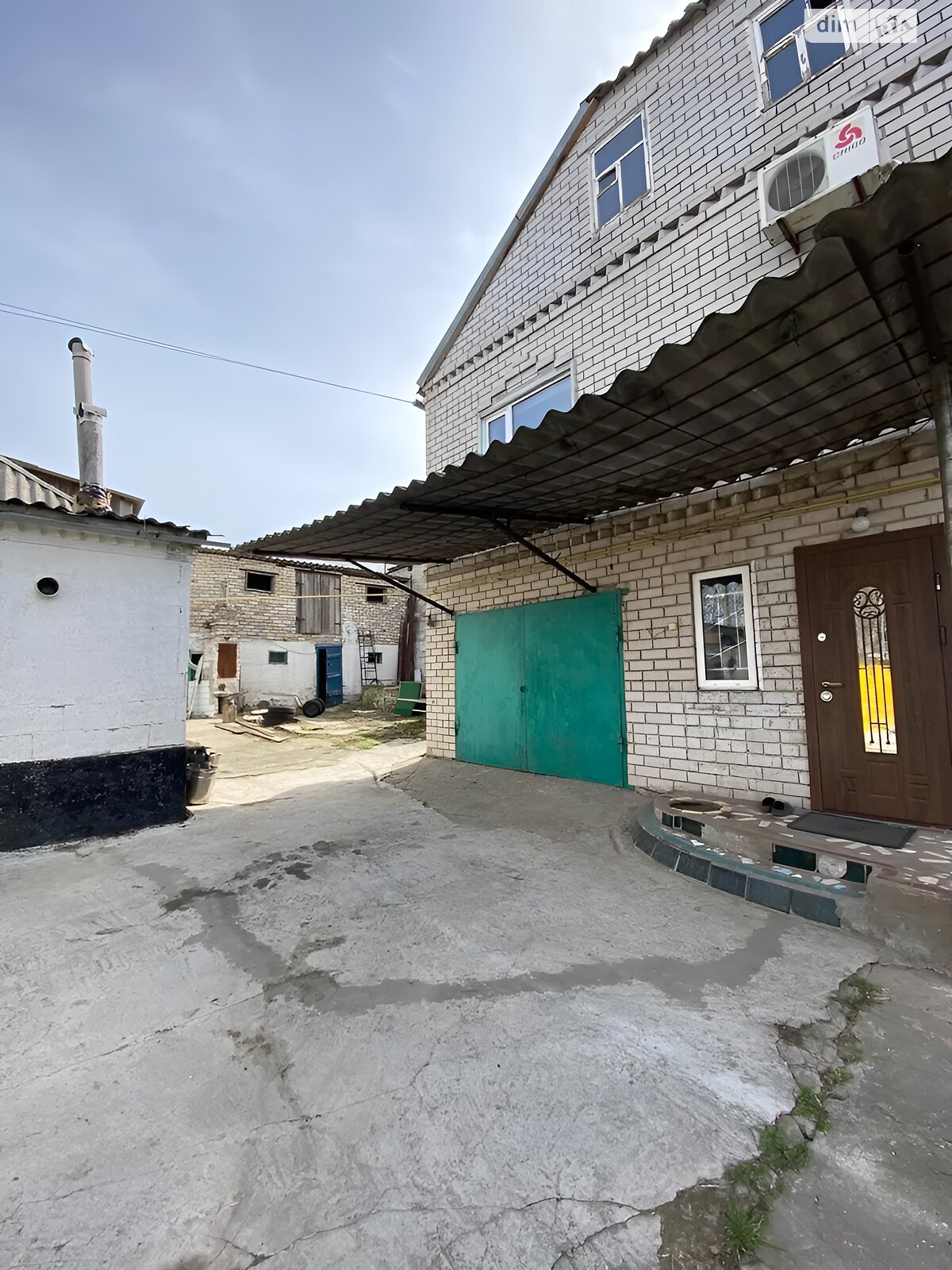 двухэтажный дом, 157.7 кв. м, кирпич. Продажа в Днепре район Таромское фото 1 двухэтажный дом, 157.7 кв. м, кирпич. Продажа в Днепре район Таромское фото 1