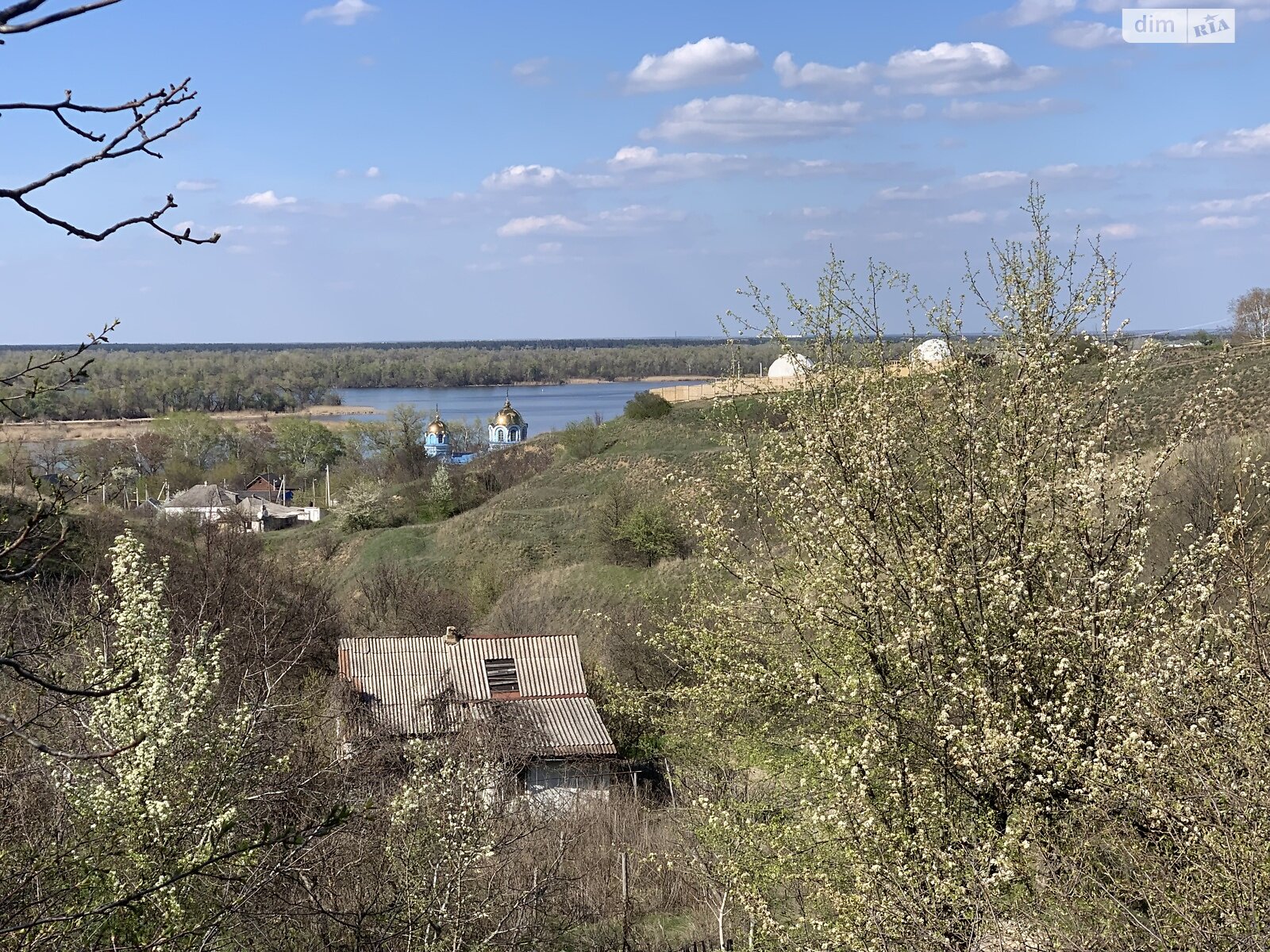 двухэтажный дом, 600 кв. м, шлакоблок. Продажа в Днепре район Таромское фото 1 двухэтажный дом, 600 кв. м, шлакоблок. Продажа в Днепре район Таромское фото 1