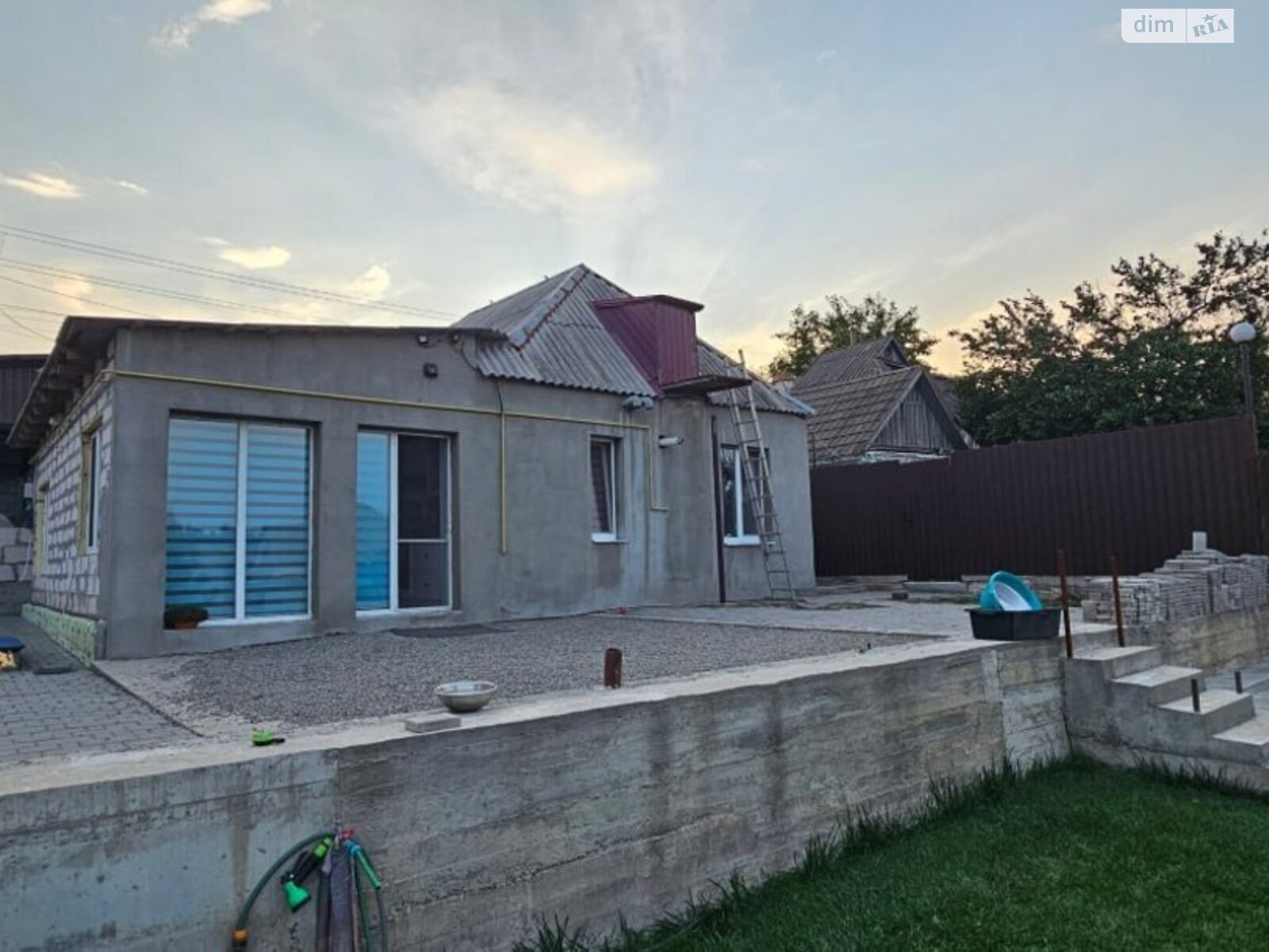 одноэтажный дом с верандой, 76.6 кв. м, шлакоблок. Продажа в Днепре район Таромское фото 1 одноэтажный дом с верандой, 76.6 кв. м, шлакоблок. Продажа в Днепре район Таромское фото 1