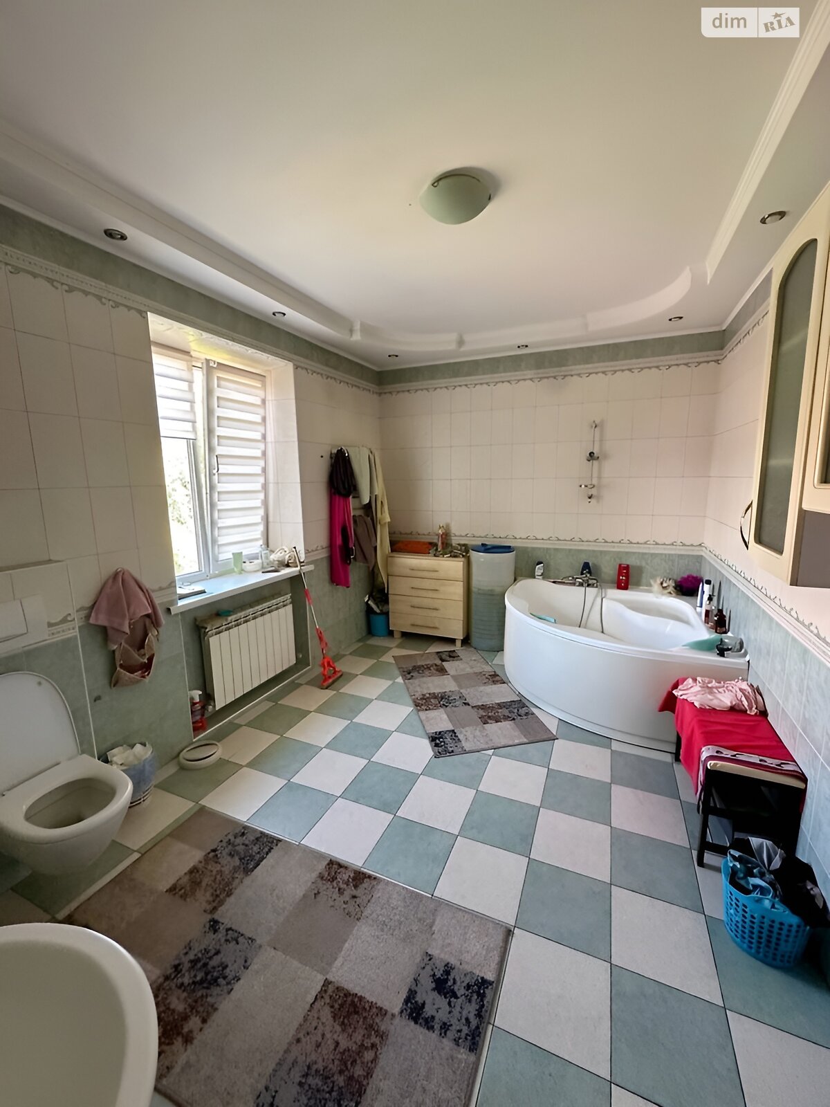 трехэтажный дом с верандой, 380 кв. м, кирпич. Продажа в Днепре район Тополь-3 фото 1 трехэтажный дом с верандой, 380 кв. м, кирпич. Продажа в Днепре район Тополь-3 фото 1