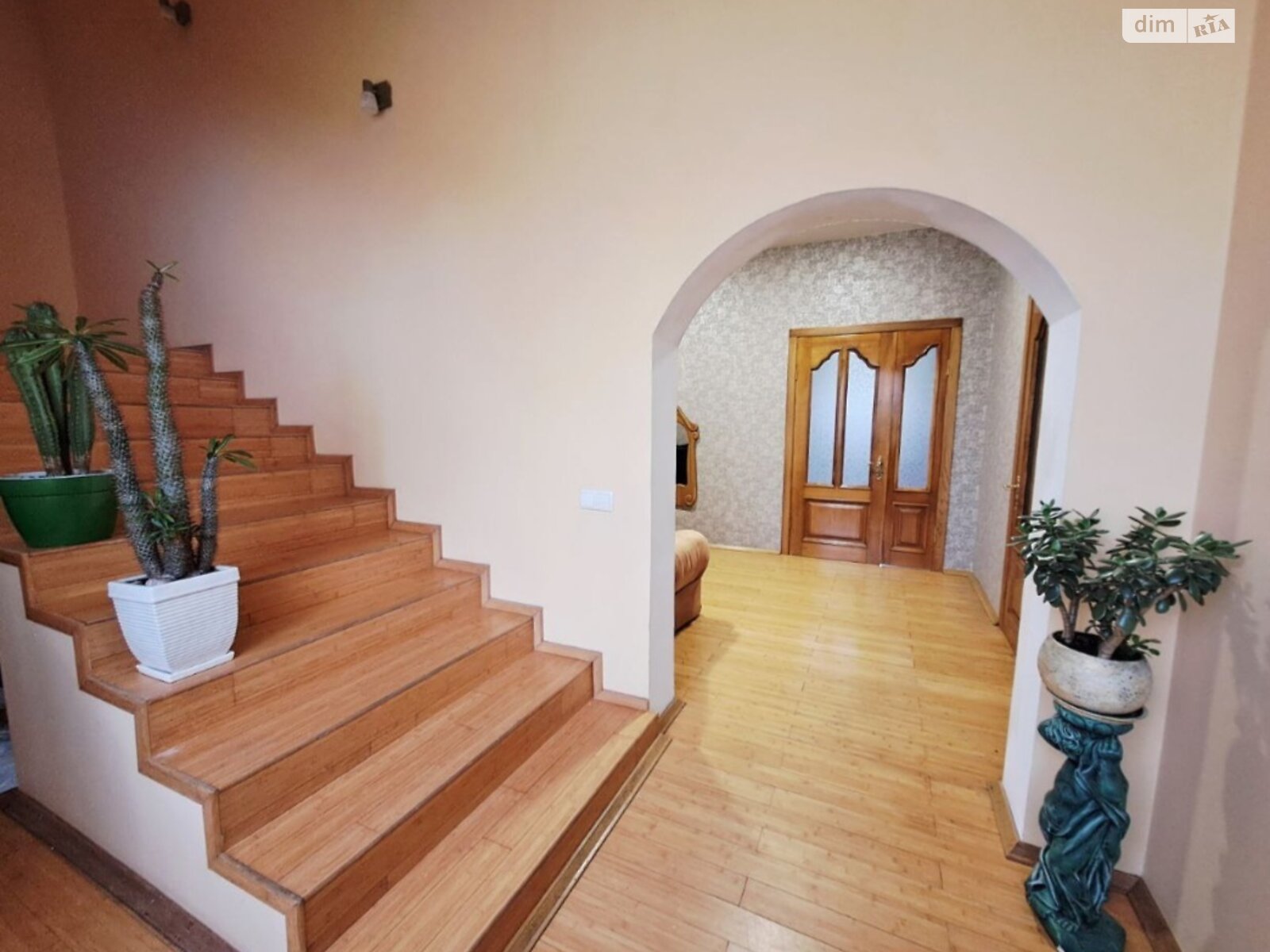 двоповерховий будинок з гаражем, 186 кв. м, цегла. Продаж у Дослідному фото 1 двоповерховий будинок з гаражем, 186 кв. м, цегла. Продаж у Дослідному фото 1