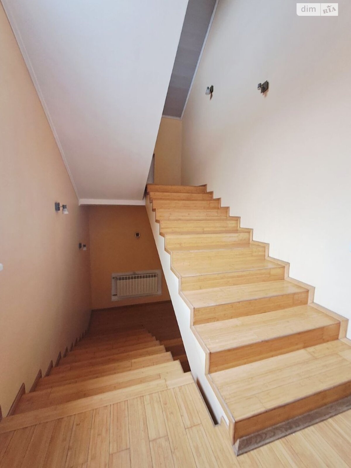 двоповерховий будинок з гаражем, 186 кв. м, цегла. Продаж у Дослідному фото 1 двоповерховий будинок з гаражем, 186 кв. м, цегла. Продаж у Дослідному фото 1