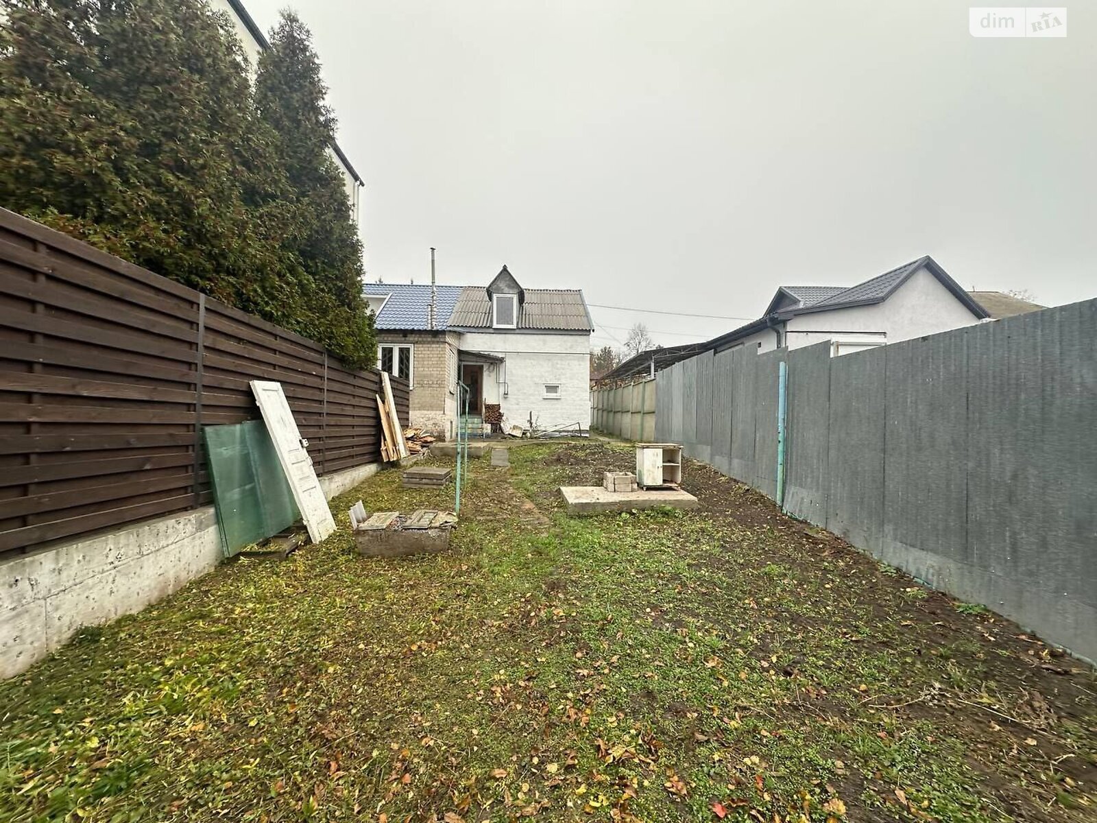 двухэтажный дом с отоплением, 120 кв. м, кирпич. Продажа в Днепре район Центр фото 1