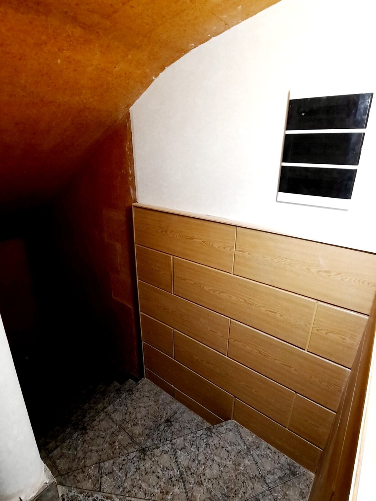 триповерховий будинок з верандою, 439.9 кв. м, цегла. Продаж в Дніпрі, район Центр фото 1 триповерховий будинок з верандою, 439.9 кв. м, цегла. Продаж в Дніпрі, район Центр фото 1