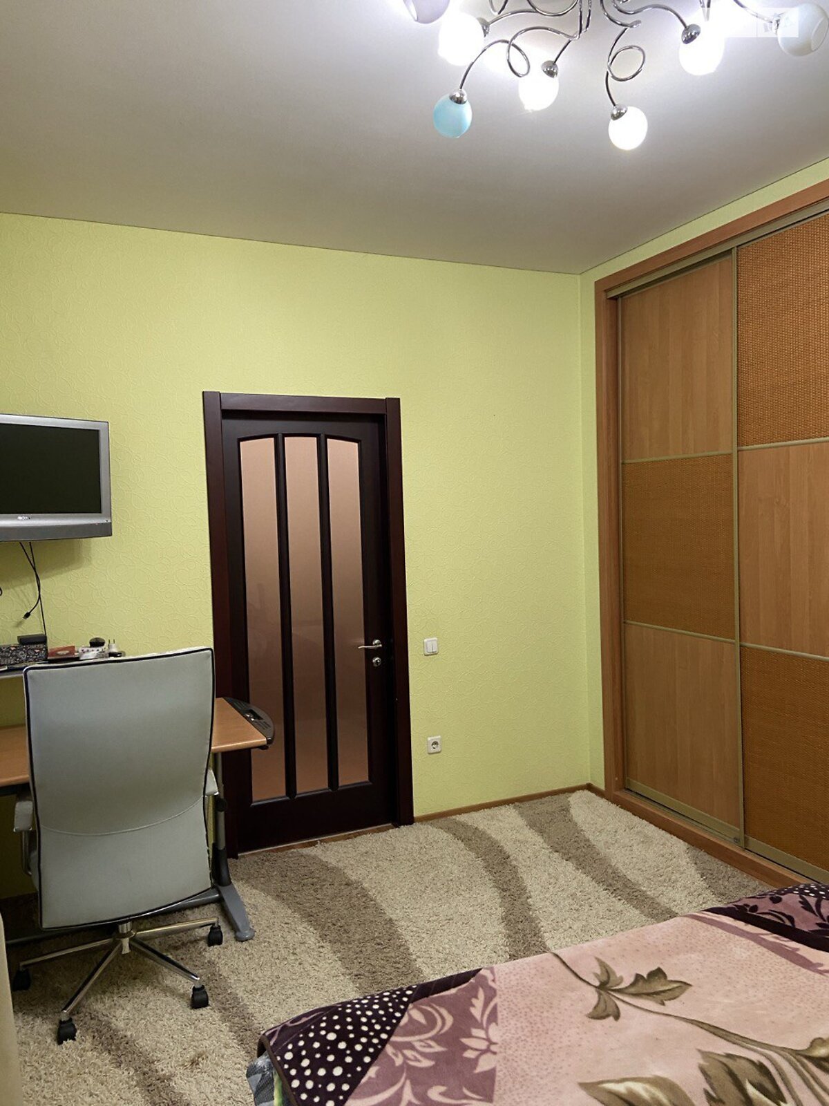 одноповерховий будинок з гаражем, 90 кв. м, цегла. Продаж в Дніпрі, район Центр фото 1 одноповерховий будинок з гаражем, 90 кв. м, цегла. Продаж в Дніпрі, район Центр фото 1
