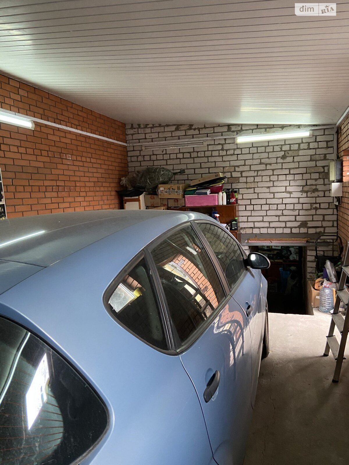 одноповерховий будинок з гаражем, 90 кв. м, цегла. Продаж в Дніпрі, район Центр фото 1 одноповерховий будинок з гаражем, 90 кв. м, цегла. Продаж в Дніпрі, район Центр фото 1