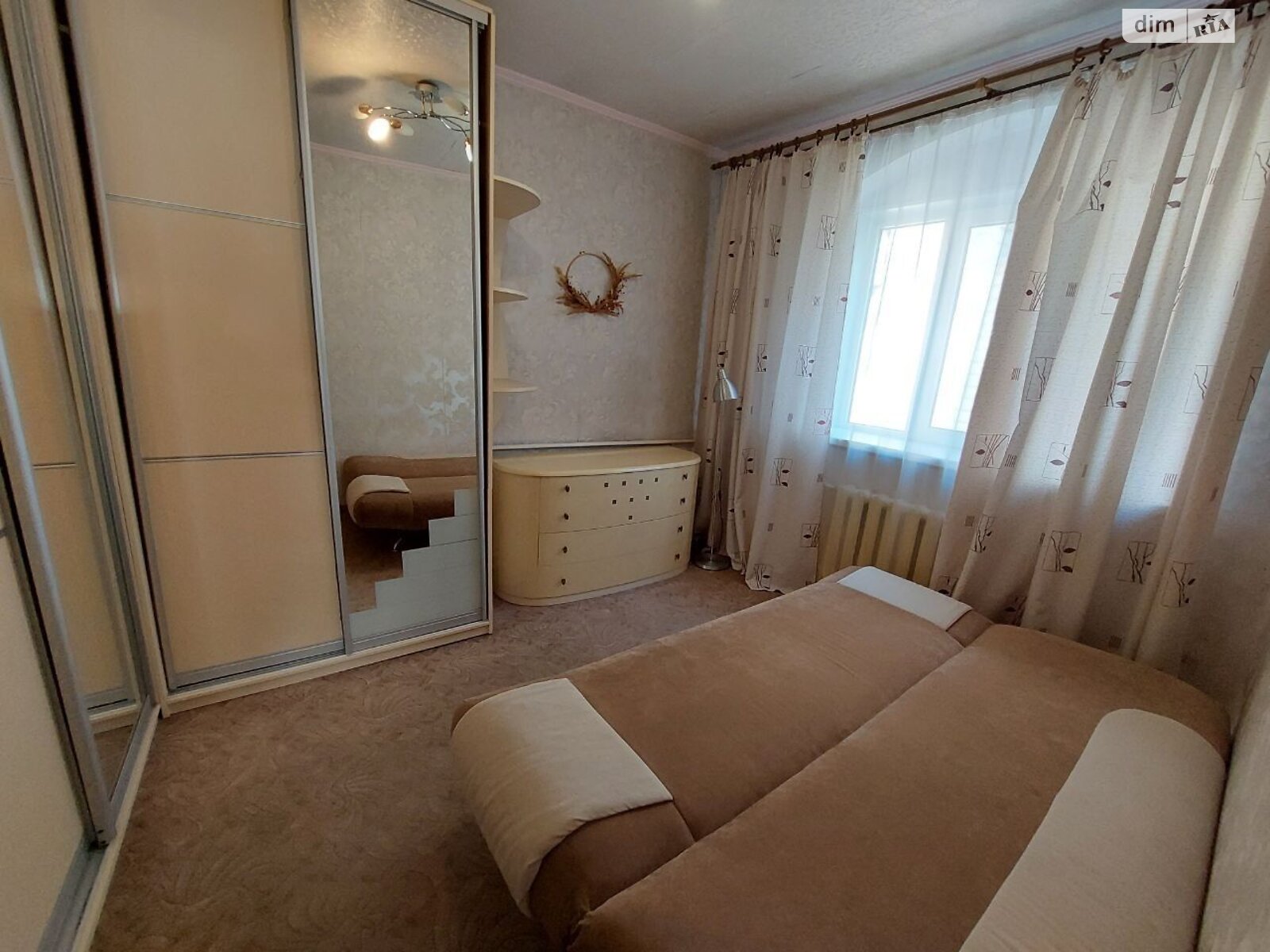 двоповерховий будинок з гаражем, 140 кв. м, цегла. Продаж в Дніпрі, район Центральний фото 1 двоповерховий будинок з гаражем, 140 кв. м, цегла. Продаж в Дніпрі, район Центральний фото 1