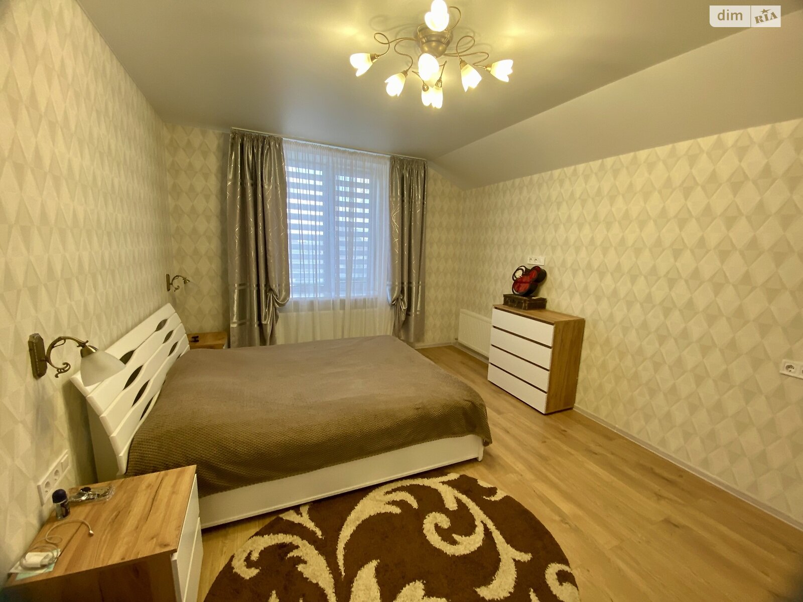 двоповерховий будинок з гаражем, 143.5 кв. м, цегла. Продаж в Дніпрі, район Центральний Пагорб фото 1 двоповерховий будинок з гаражем, 143.5 кв. м, цегла. Продаж в Дніпрі, район Центральний Пагорб фото 1