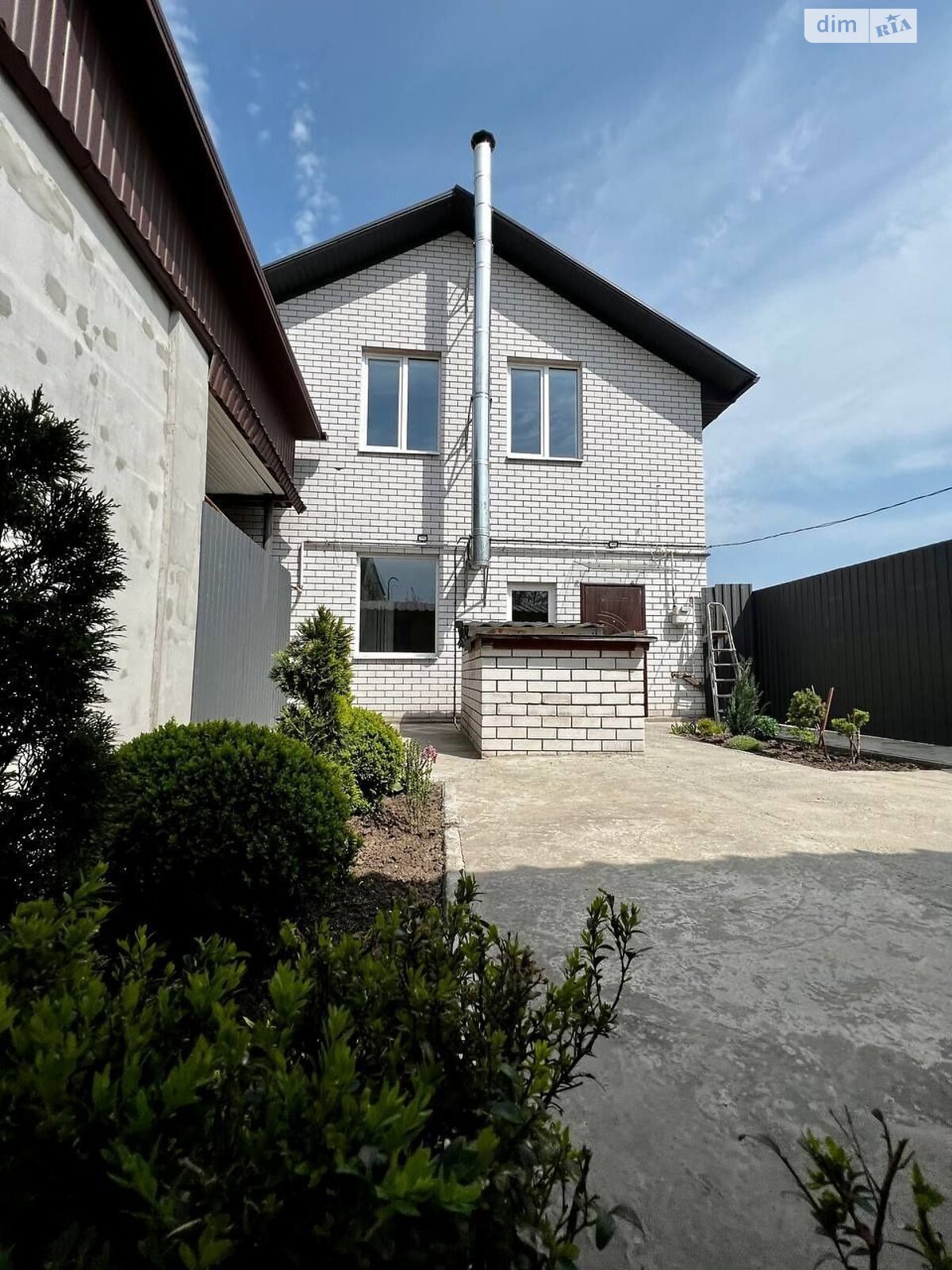 двоповерховий будинок з гаражем, 143 кв. м, цегла. Продаж в Дніпрі, район Центральний фото 1 двоповерховий будинок з гаражем, 143 кв. м, цегла. Продаж в Дніпрі, район Центральний фото 1