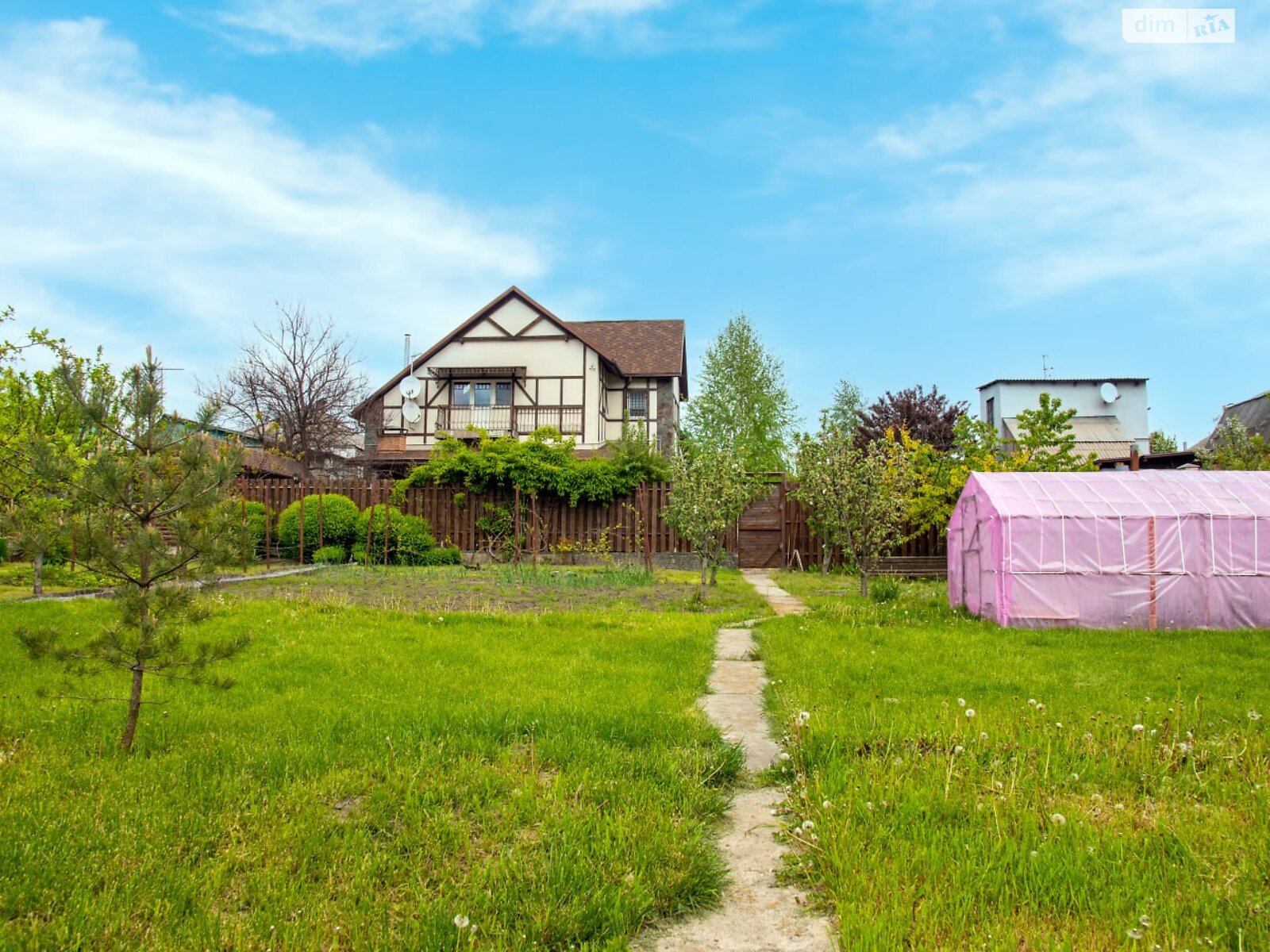 триповерховий будинок з гаражем, 300 кв. м, газобетон. Продаж в Дніпрі, район Воронцова фото 1 триповерховий будинок з гаражем, 300 кв. м, газобетон. Продаж в Дніпрі, район Воронцова фото 1