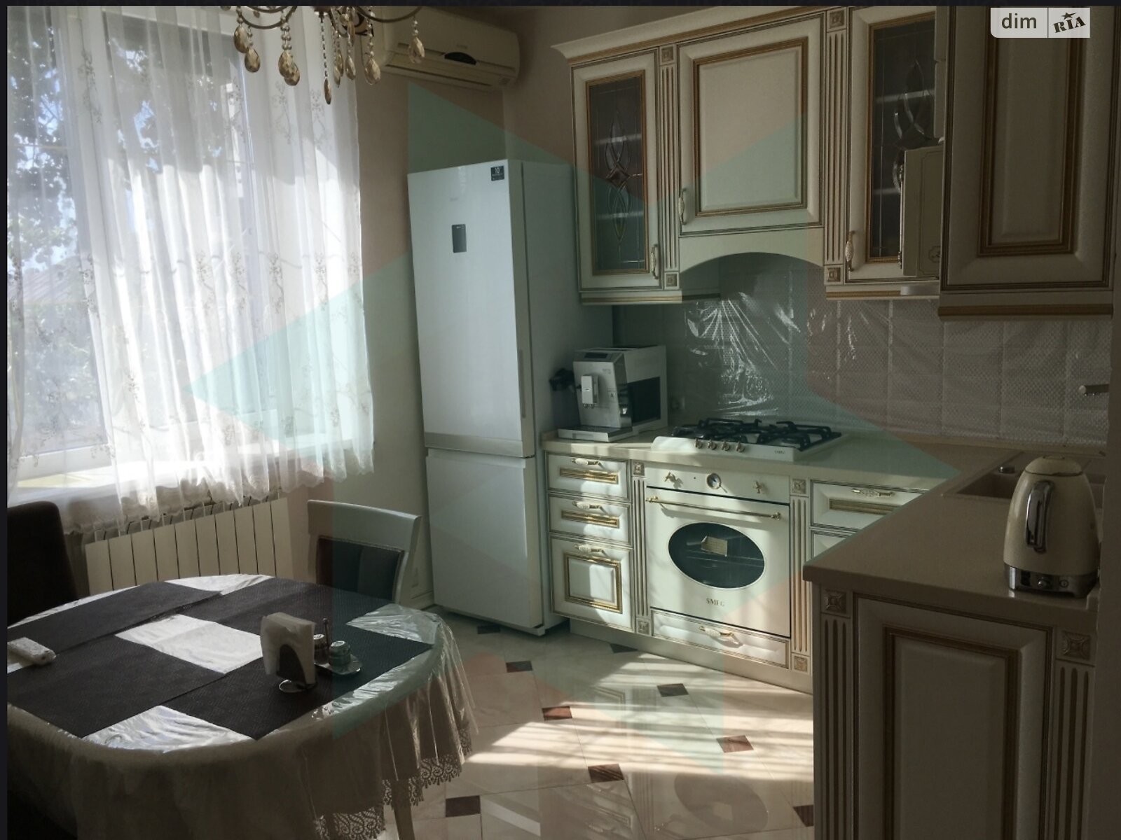 трехэтажный дом с гаражом, 257 кв. м, кирпич. Продажа в Днепре фото 1