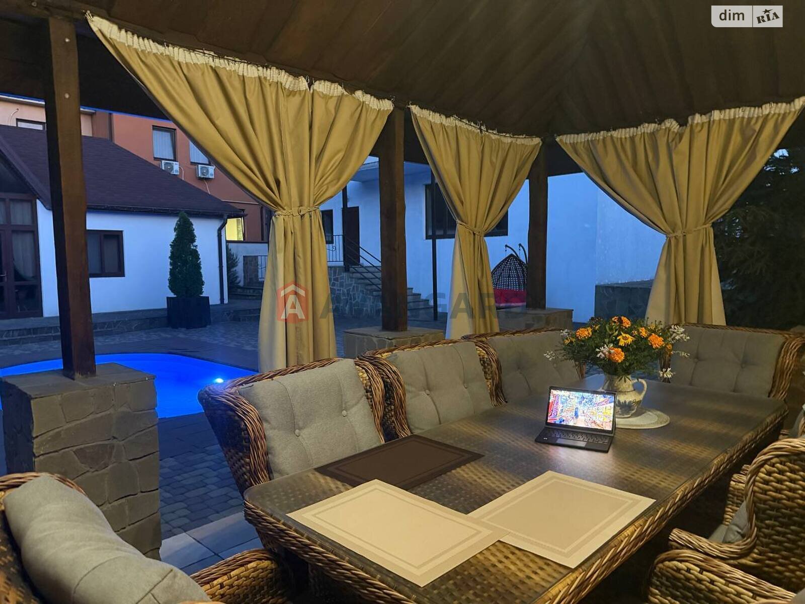 двоповерховий будинок, 200.2 кв. м, ракушечник (ракушняк). Продаж у Дніпрі фото 1 двоповерховий будинок, 200.2 кв. м, ракушечник (ракушняк). Продаж у Дніпрі фото 1