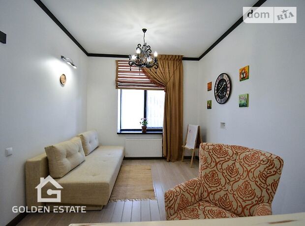 двухэтажный дом с камином, 285 кв. м, крупноблочный известняк. Продажа в Золотых ключах (Днепропетровская обл.) фото 1 двухэтажный дом с камином, 285 кв. м, крупноблочный известняк. Продажа в Золотых ключах (Днепропетровская обл.) фото 1