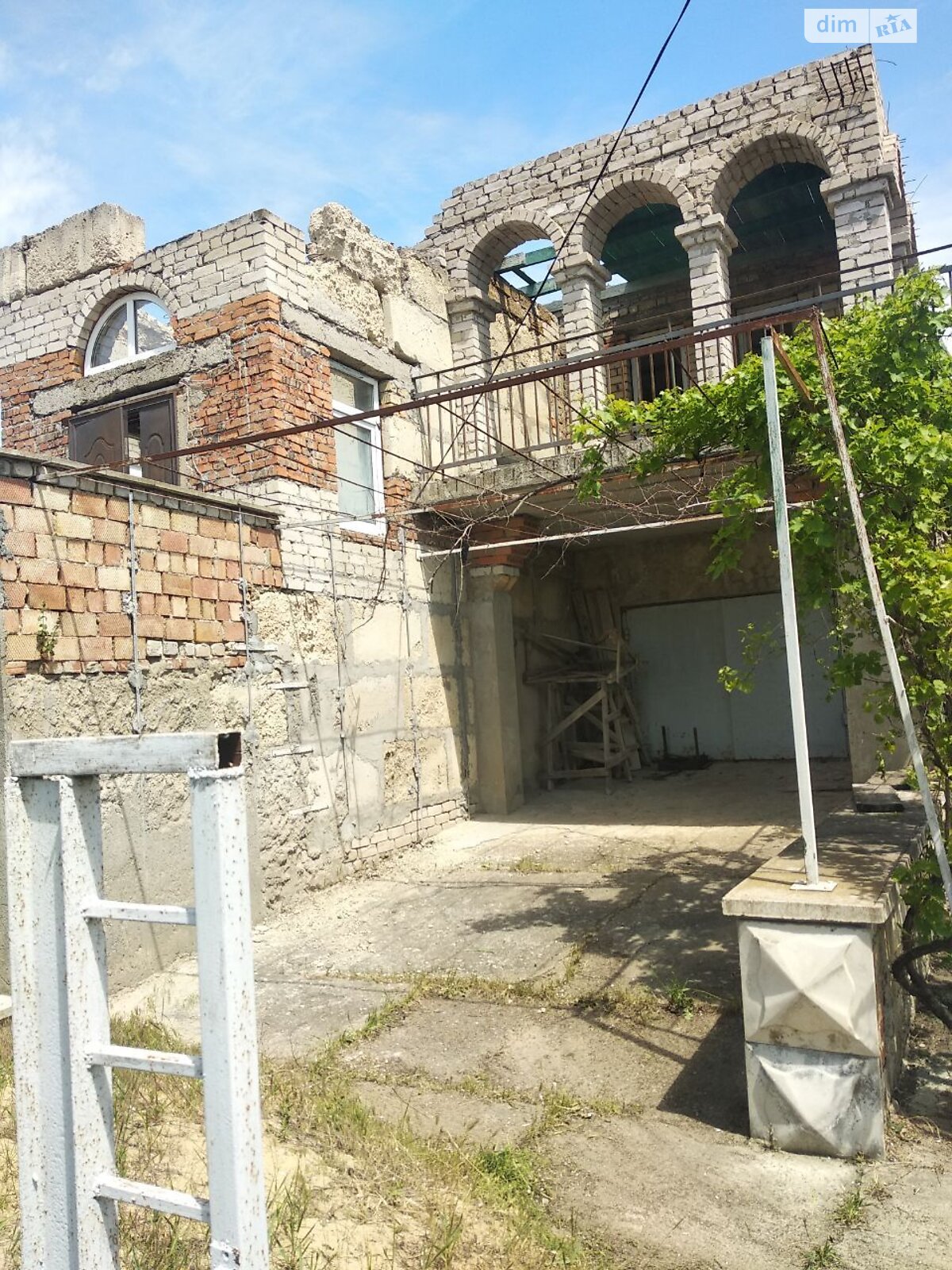 двухэтажный дом с гаражом, 130 кв. м, блочно-кирпичный. Продажа в Доброславе фото 1 двухэтажный дом с гаражом, 130 кв. м, блочно-кирпичный. Продажа в Доброславе фото 1
