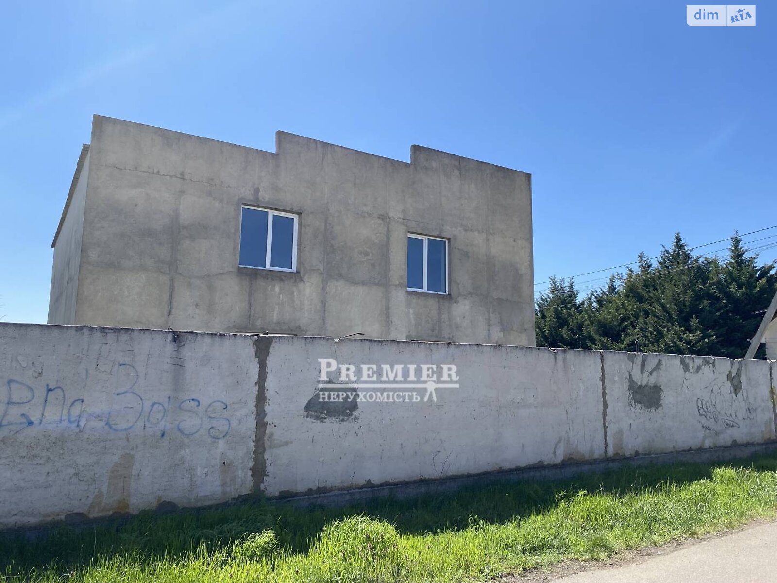 двоповерховий будинок, 250 кв. м, цегла. Продаж у Доброславі фото 1 двоповерховий будинок, 250 кв. м, цегла. Продаж у Доброславі фото 1