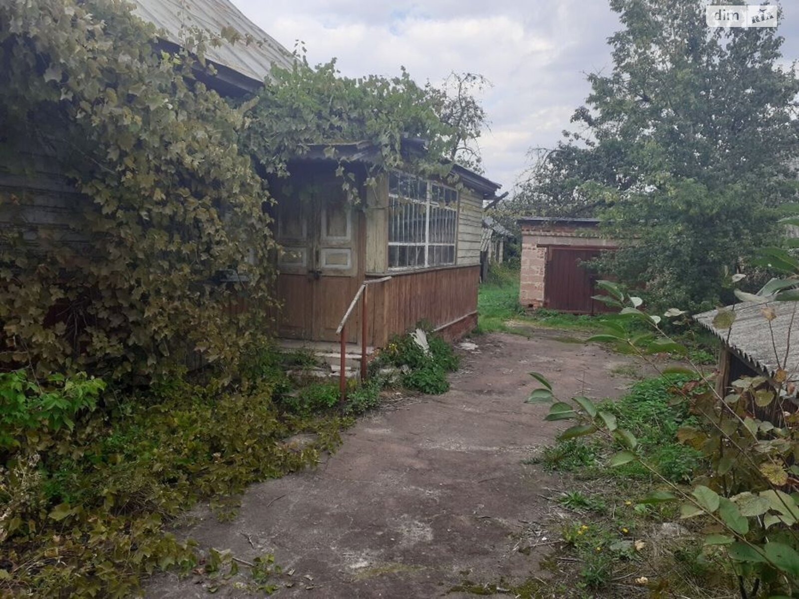 одноэтажный дом с гаражом, 45 кв. м, сруб. Продажа в Добрянке фото 1 одноэтажный дом с гаражом, 45 кв. м, сруб. Продажа в Добрянке фото 1