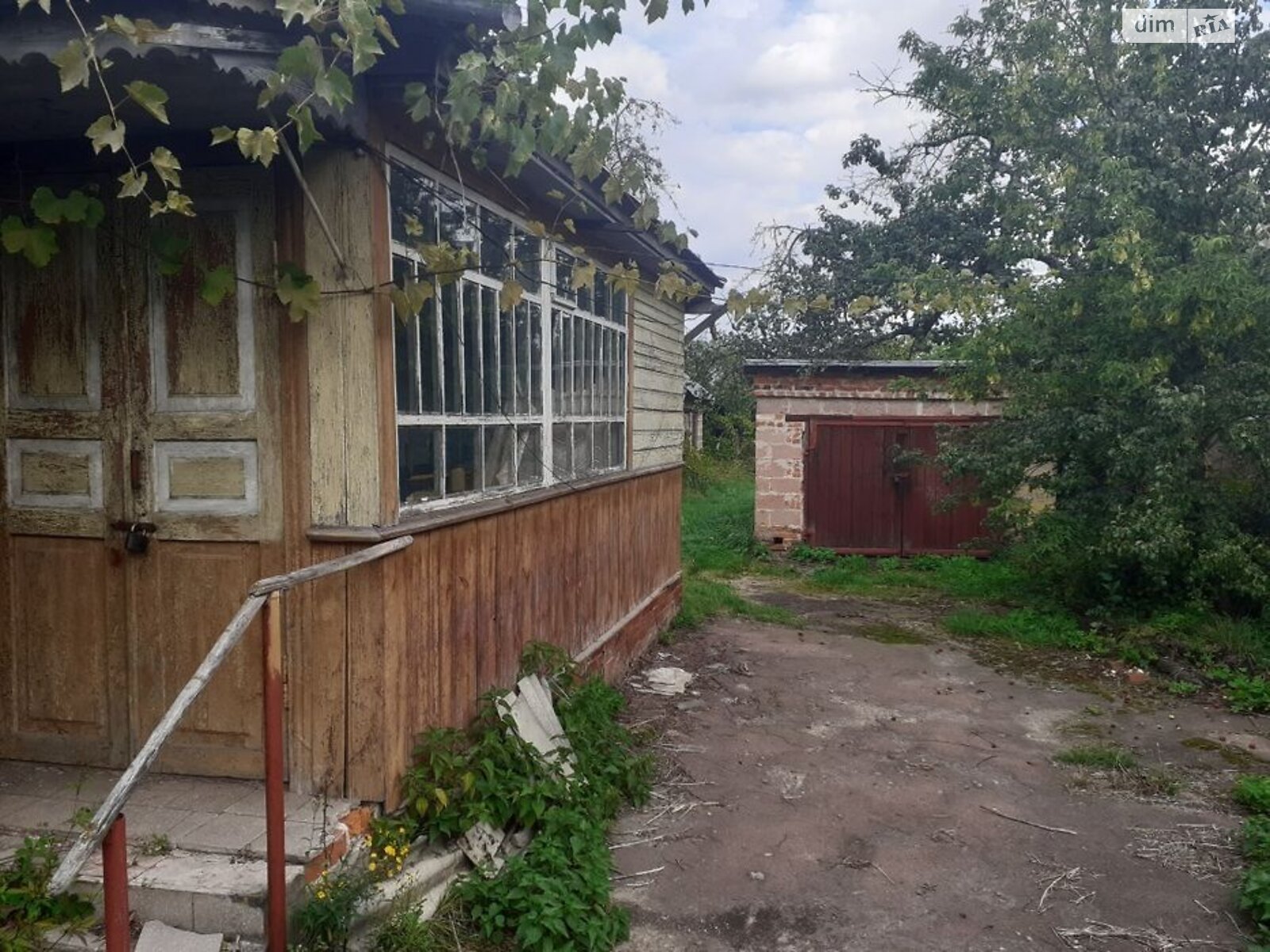 одноэтажный дом с гаражом, 45 кв. м, сруб. Продажа в Добрянке фото 1 одноэтажный дом с гаражом, 45 кв. м, сруб. Продажа в Добрянке фото 1