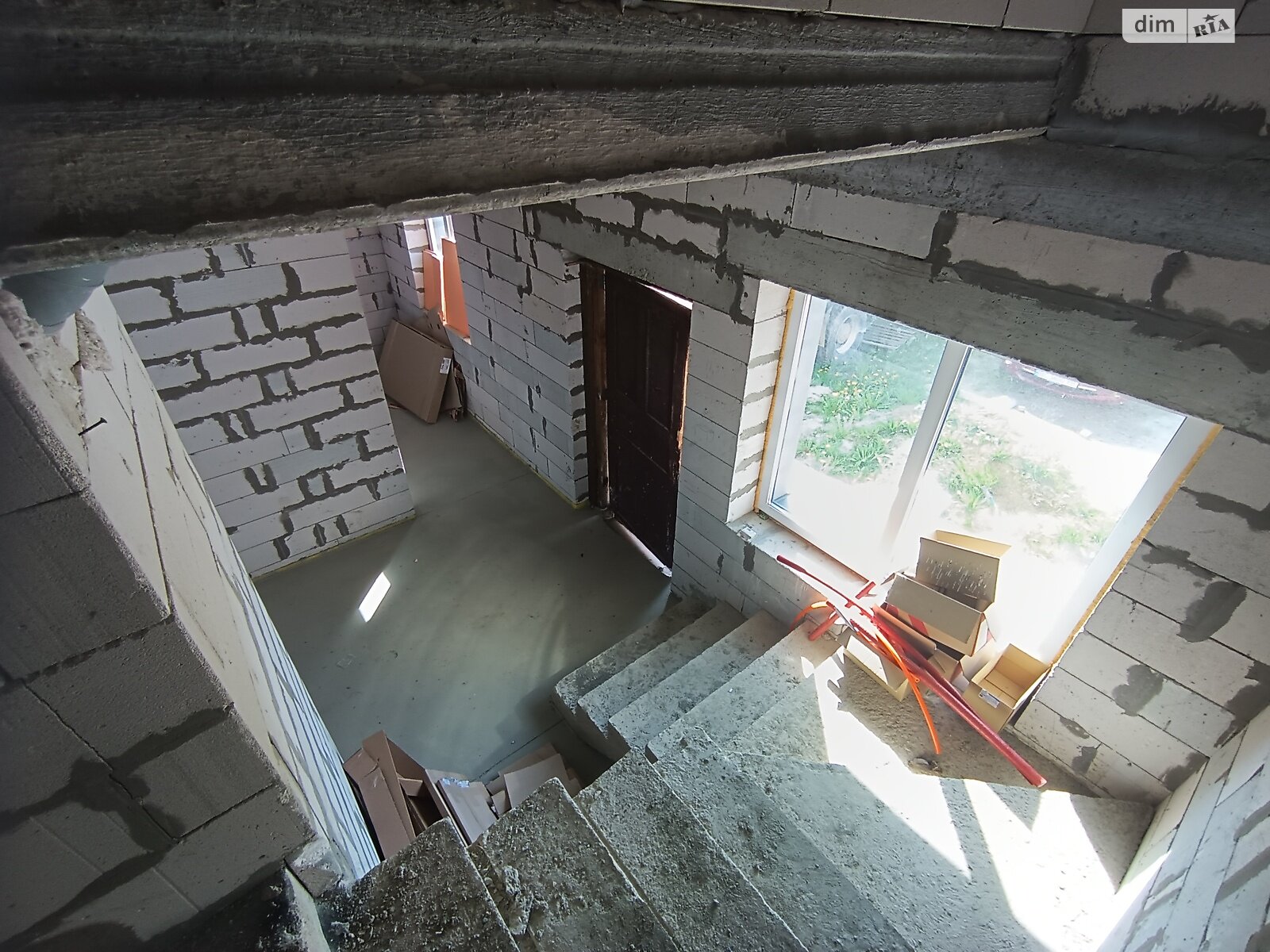 двухэтажный дом с гаражом, 240 кв. м, газобетон. Продажа в Добрянах фото 1 двухэтажный дом с гаражом, 240 кв. м, газобетон. Продажа в Добрянах фото 1
