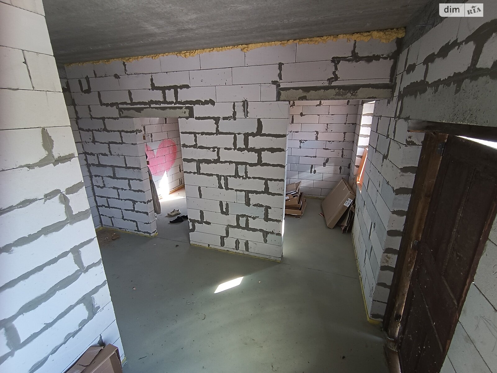 двухэтажный дом с гаражом, 240 кв. м, газобетон. Продажа в Добрянах фото 1 двухэтажный дом с гаражом, 240 кв. м, газобетон. Продажа в Добрянах фото 1