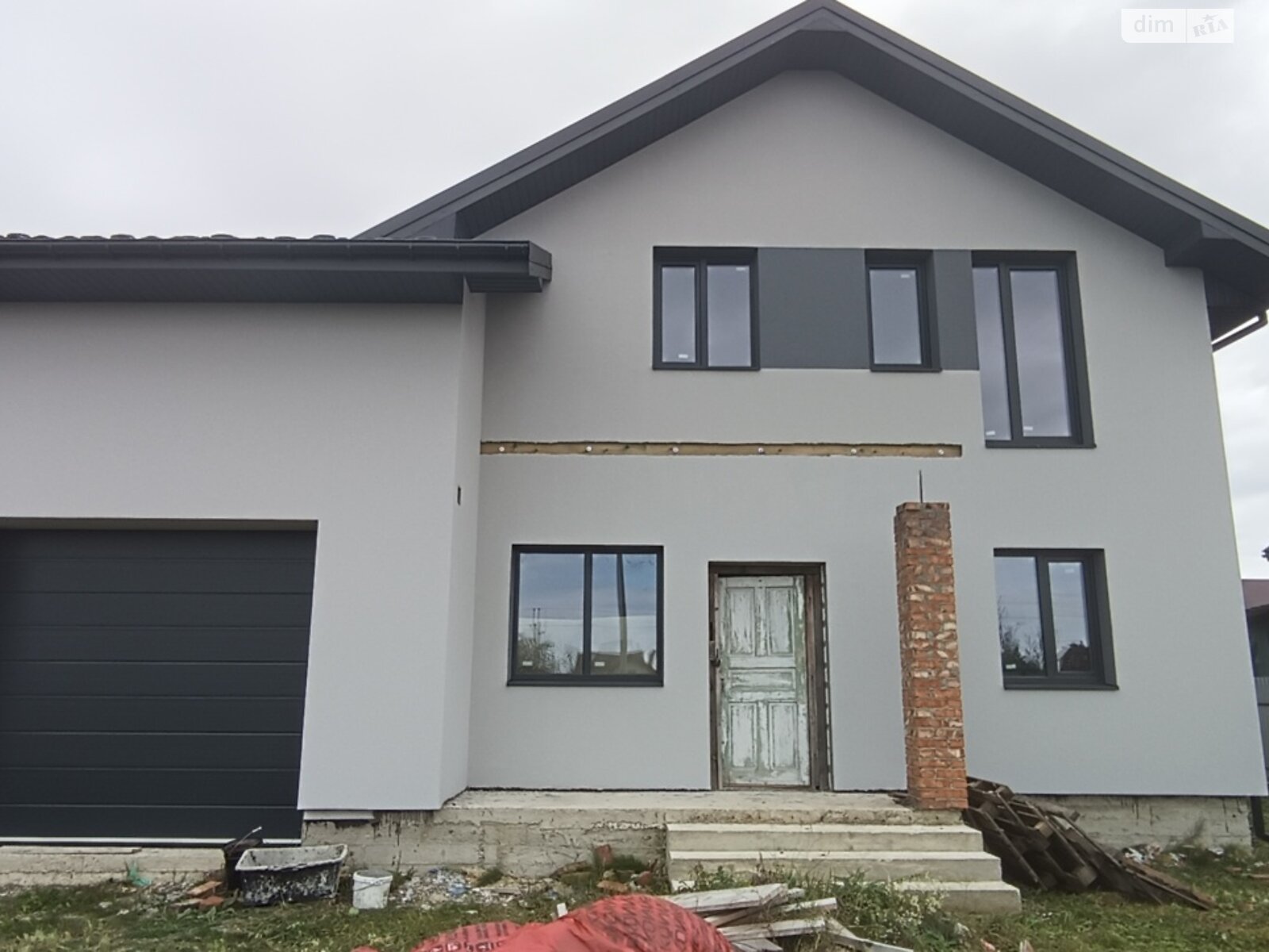 двухэтажный дом с гаражом, 240 кв. м, газобетон. Продажа в Добрянах фото 1 двухэтажный дом с гаражом, 240 кв. м, газобетон. Продажа в Добрянах фото 1