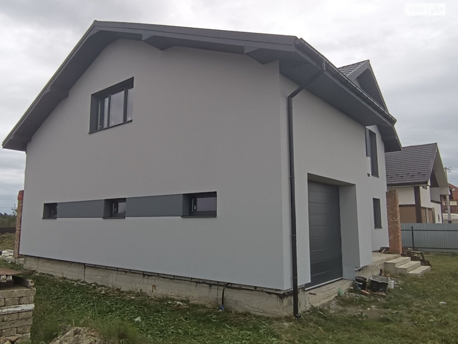 двухэтажный дом с гаражом, 240 кв. м, газобетон. Продажа в Добрянах фото 1 двухэтажный дом с гаражом, 240 кв. м, газобетон. Продажа в Добрянах фото 1