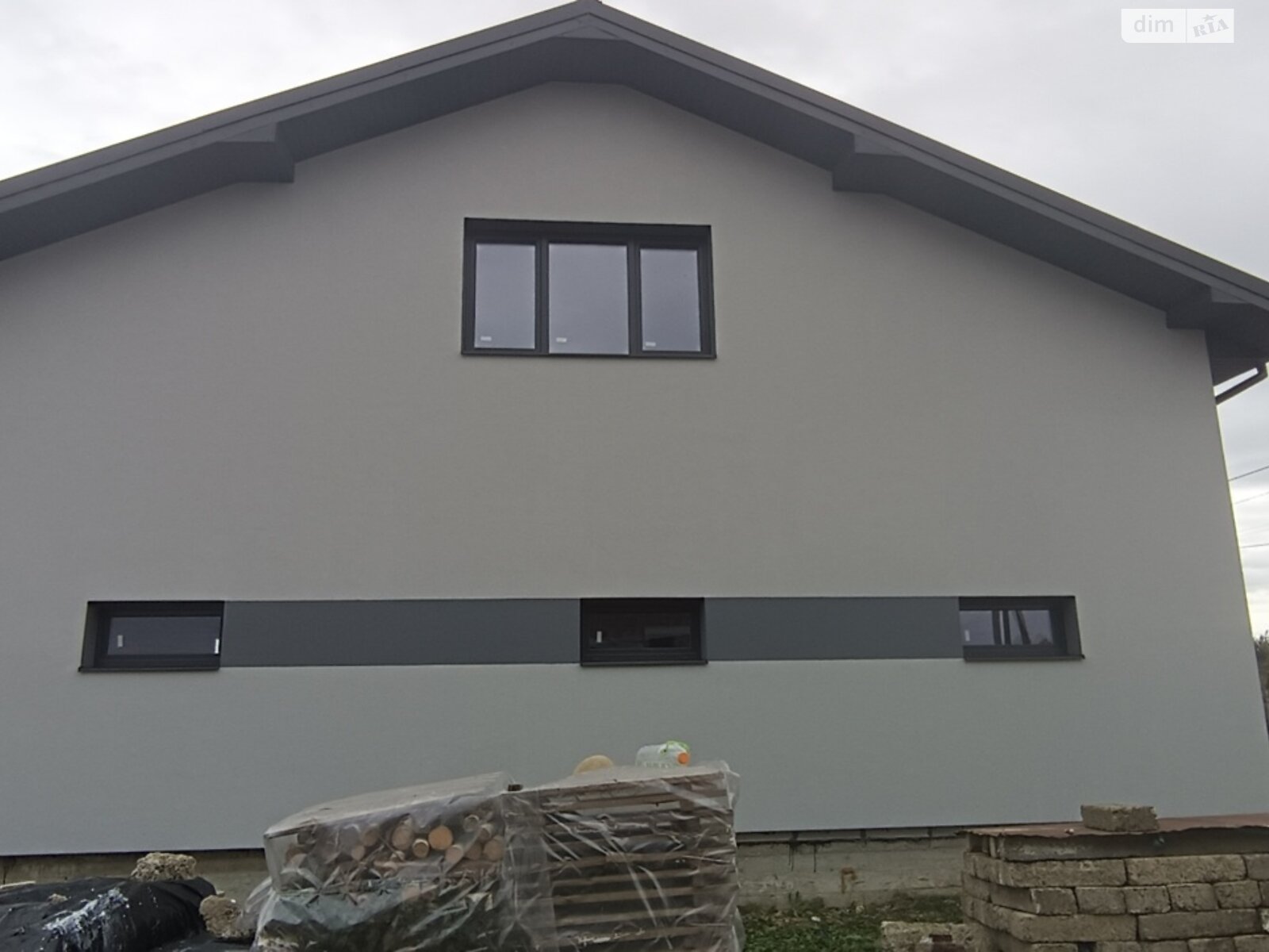 двухэтажный дом с гаражом, 240 кв. м, газобетон. Продажа в Добрянах фото 1 двухэтажный дом с гаражом, 240 кв. м, газобетон. Продажа в Добрянах фото 1