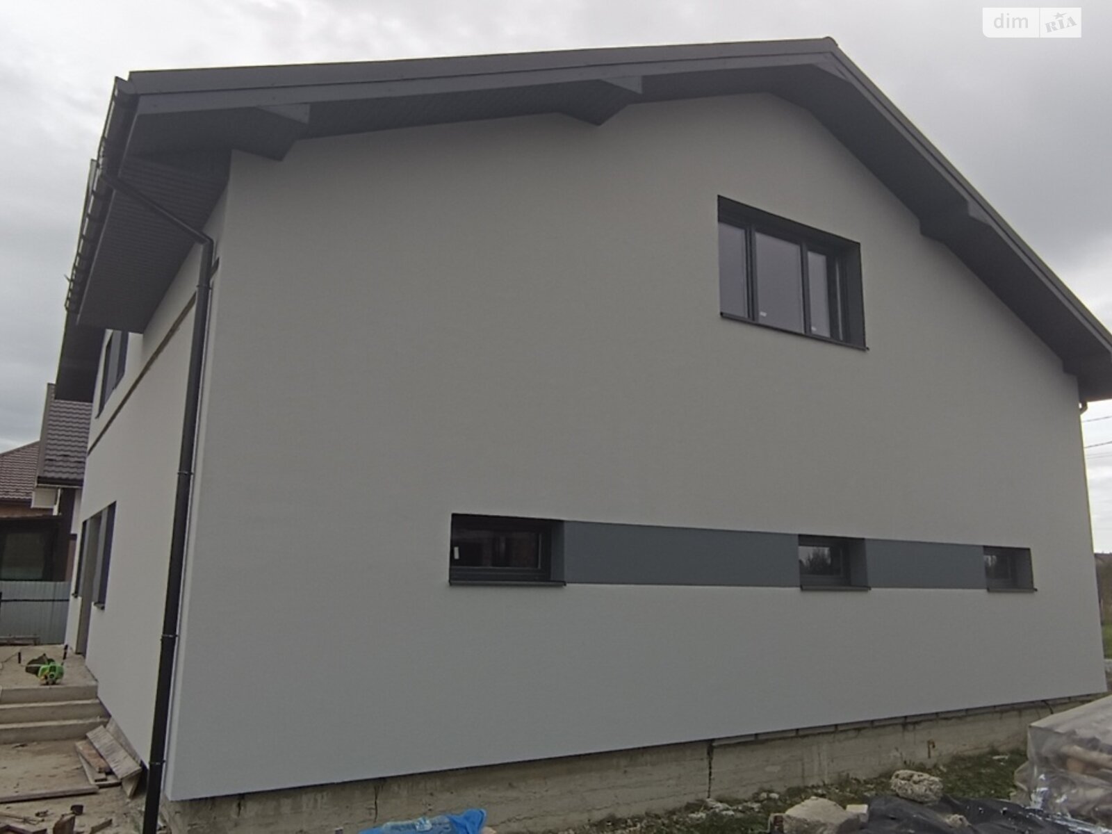 двухэтажный дом с гаражом, 240 кв. м, газобетон. Продажа в Добрянах фото 1 двухэтажный дом с гаражом, 240 кв. м, газобетон. Продажа в Добрянах фото 1