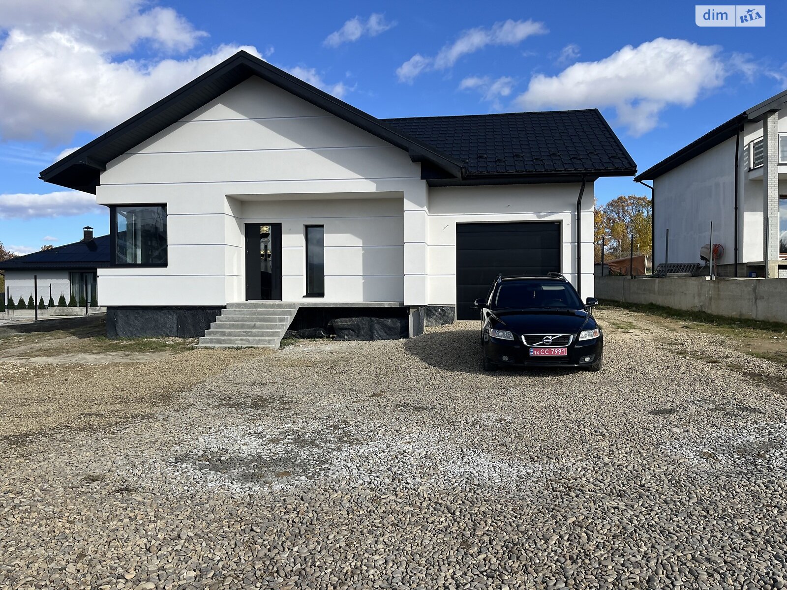 одноэтажный дом с гаражом, 160 кв. м, газобетон. Продажа в Долине район Долина фото 1 одноэтажный дом с гаражом, 160 кв. м, газобетон. Продажа в Долине район Долина фото 1