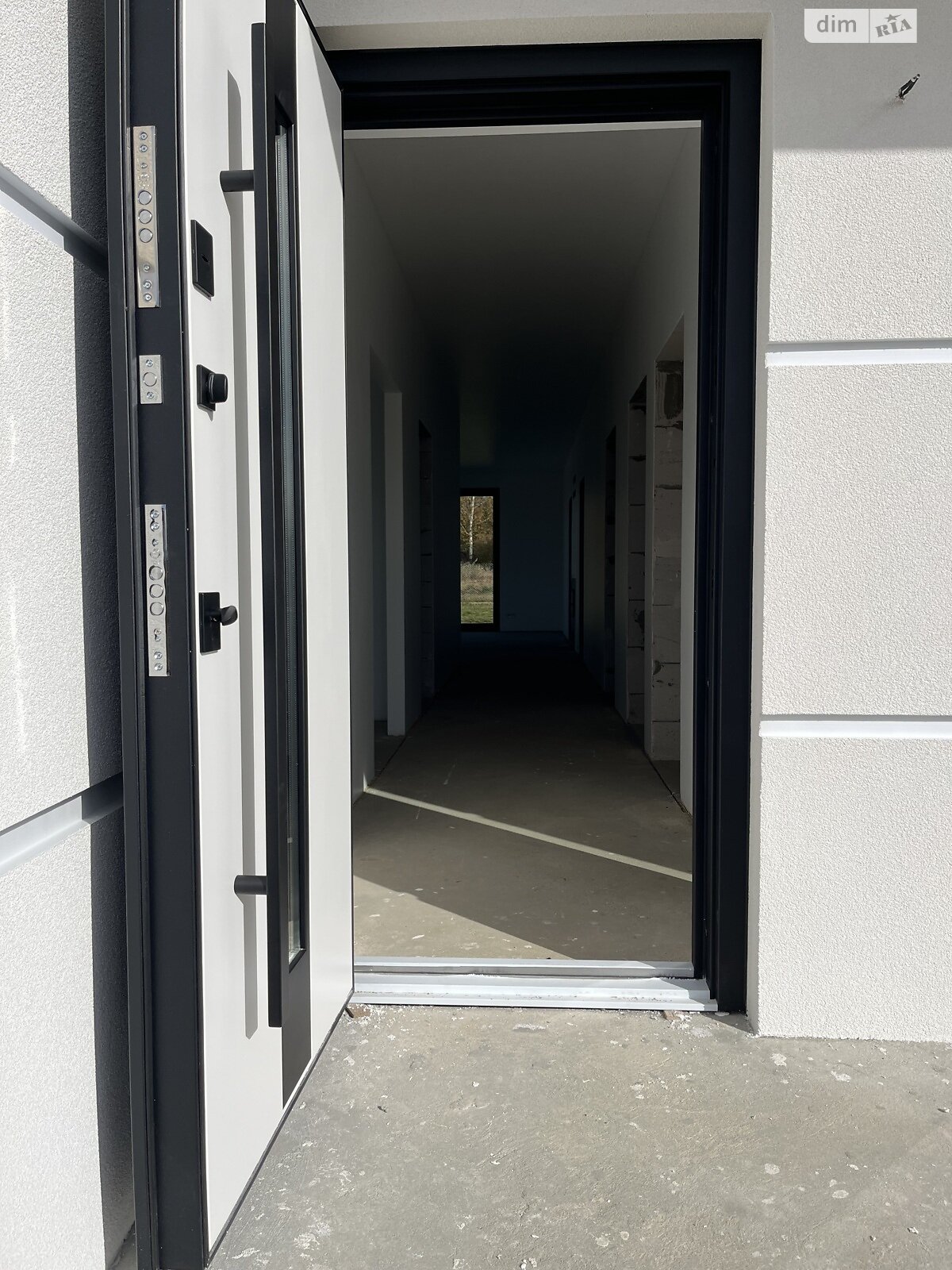 одноэтажный дом с гаражом, 160 кв. м, газобетон. Продажа в Долине район Долина фото 1 одноэтажный дом с гаражом, 160 кв. м, газобетон. Продажа в Долине район Долина фото 1