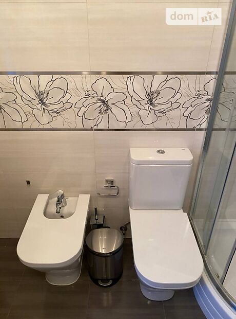 двоповерховий будинок з каміном, 230 кв. м, цегла. Продаж в Долині, район Долина фото 1 двоповерховий будинок з каміном, 230 кв. м, цегла. Продаж в Долині, район Долина фото 1