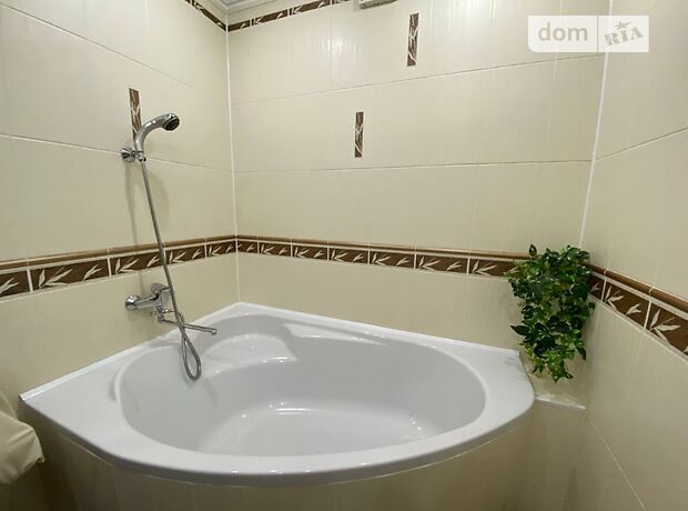 двоповерховий будинок з каміном, 230 кв. м, цегла. Продаж в Долині, район Долина фото 1 двоповерховий будинок з каміном, 230 кв. м, цегла. Продаж в Долині, район Долина фото 1