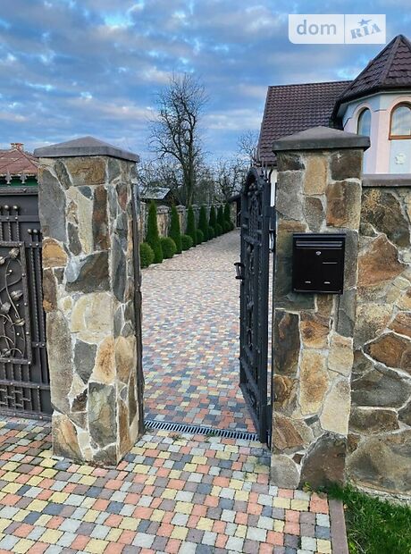 двоповерховий будинок з каміном, 230 кв. м, цегла. Продаж в Долині, район Долина фото 1 двоповерховий будинок з каміном, 230 кв. м, цегла. Продаж в Долині, район Долина фото 1