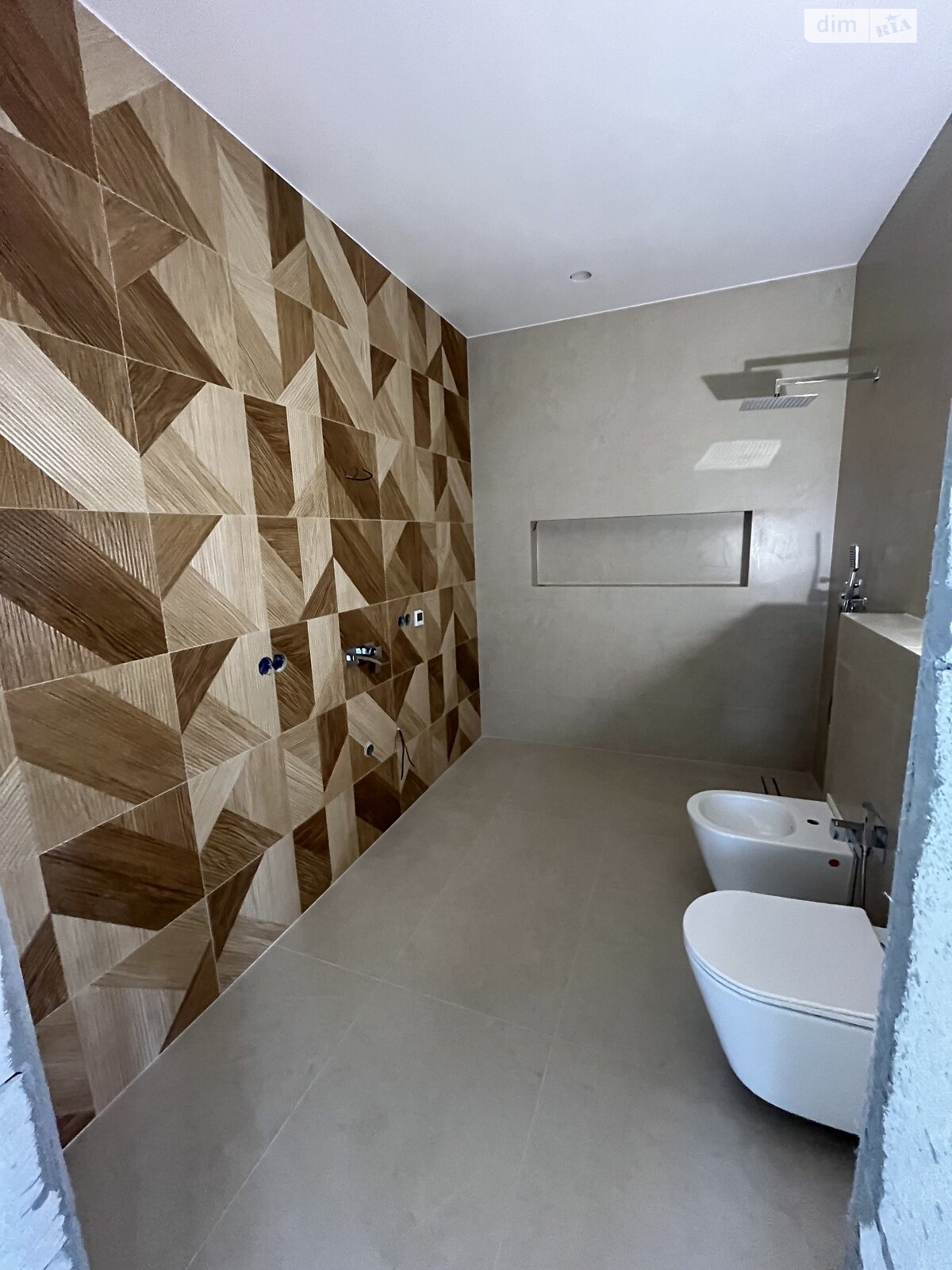 одноэтажный дом с гаражом, 160 кв. м, газобетон. Продажа в Долине фото 1 одноэтажный дом с гаражом, 160 кв. м, газобетон. Продажа в Долине фото 1