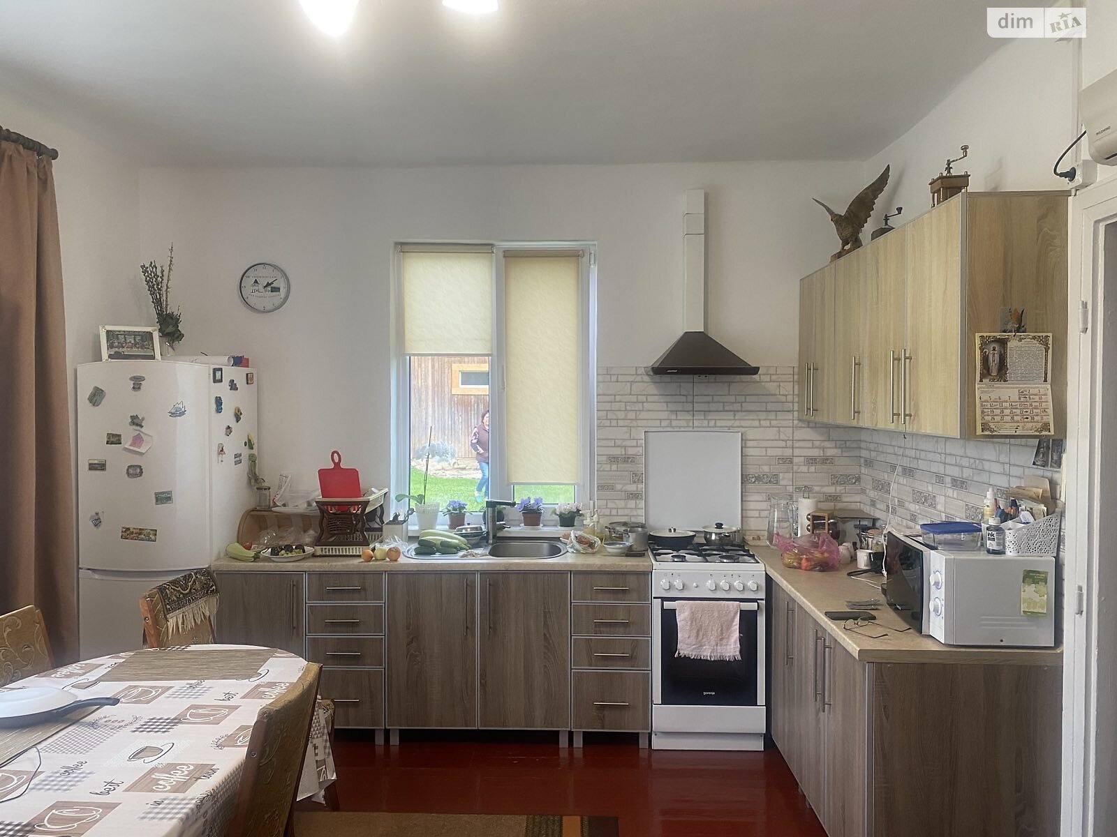 одноэтажный дом, 101 кв. м, дерево и кирпич. Продажа в Долине фото 1