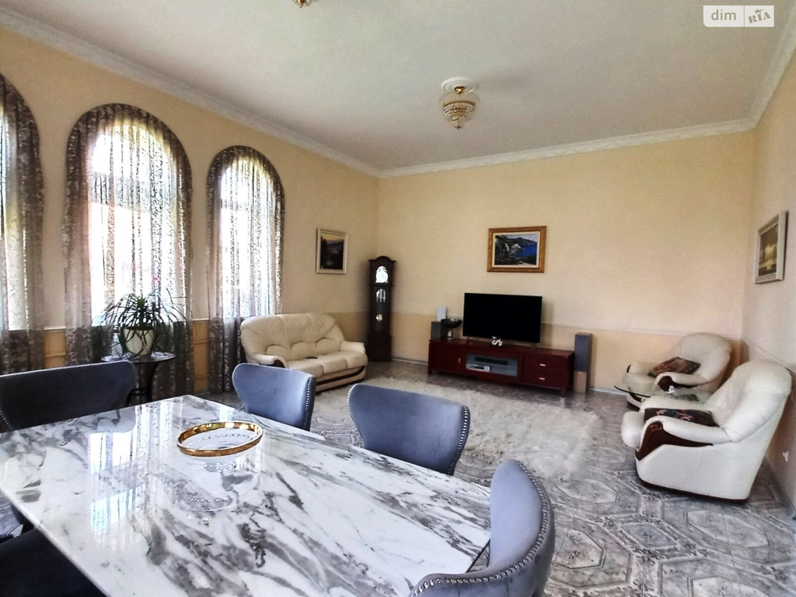 трехэтажный дом с гаражом, 525.9 кв. м, кирпич. Продажа в Доследном фото 1 трехэтажный дом с гаражом, 525.9 кв. м, кирпич. Продажа в Доследном фото 1