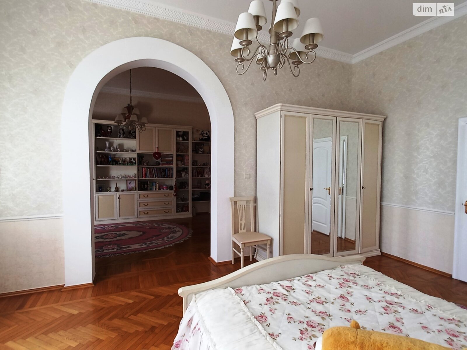 трехэтажный дом с гаражом, 525.9 кв. м, кирпич. Продажа в Доследном фото 1 трехэтажный дом с гаражом, 525.9 кв. м, кирпич. Продажа в Доследном фото 1