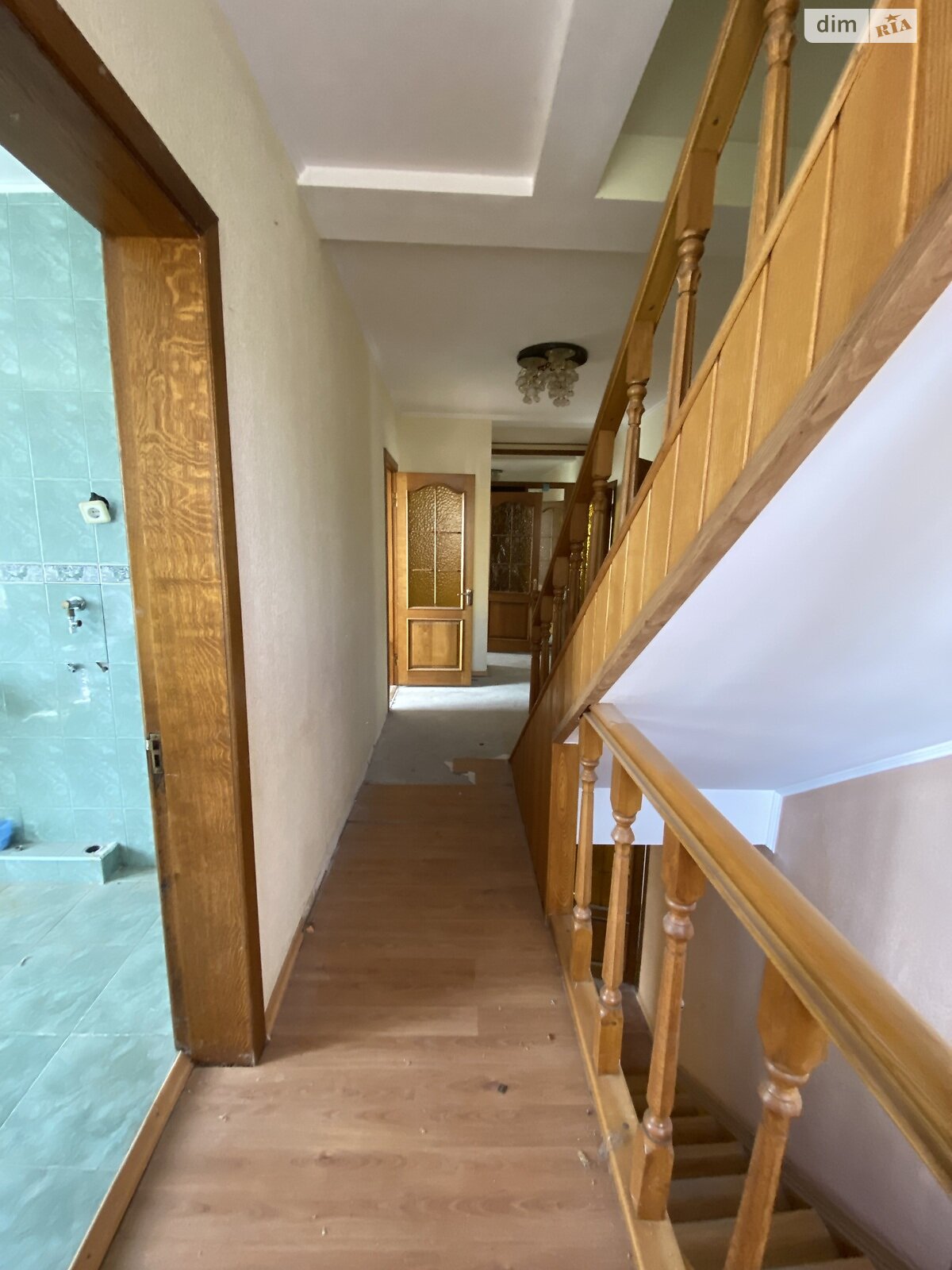триповерховий будинок, 370 кв. м, цегла. Продаж у Дослідному фото 1 триповерховий будинок, 370 кв. м, цегла. Продаж у Дослідному фото 1