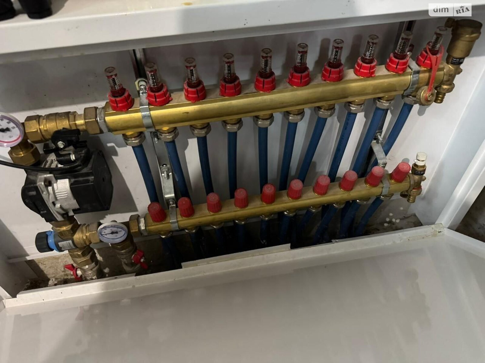 одноэтажный дом с мансардой, 197 кв. м, газобетон. Продажа в Доследном фото 1