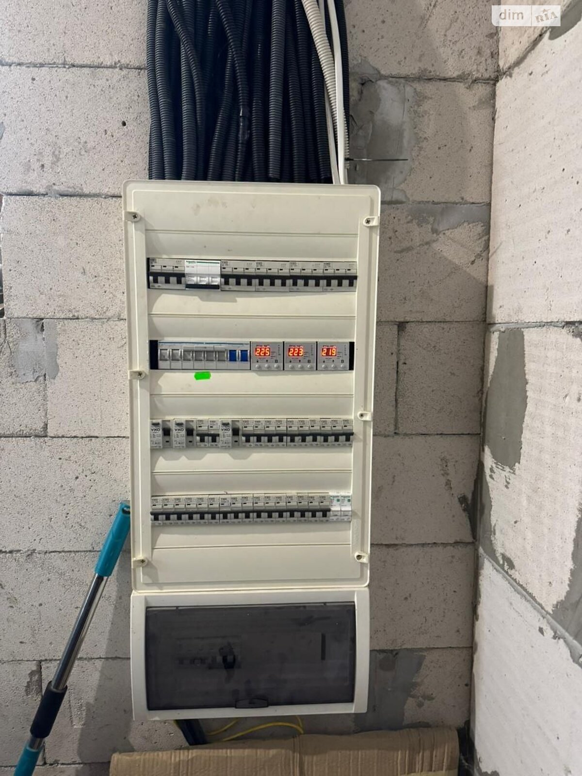 одноэтажный дом с мансардой, 197 кв. м, газобетон. Продажа в Доследном фото 1