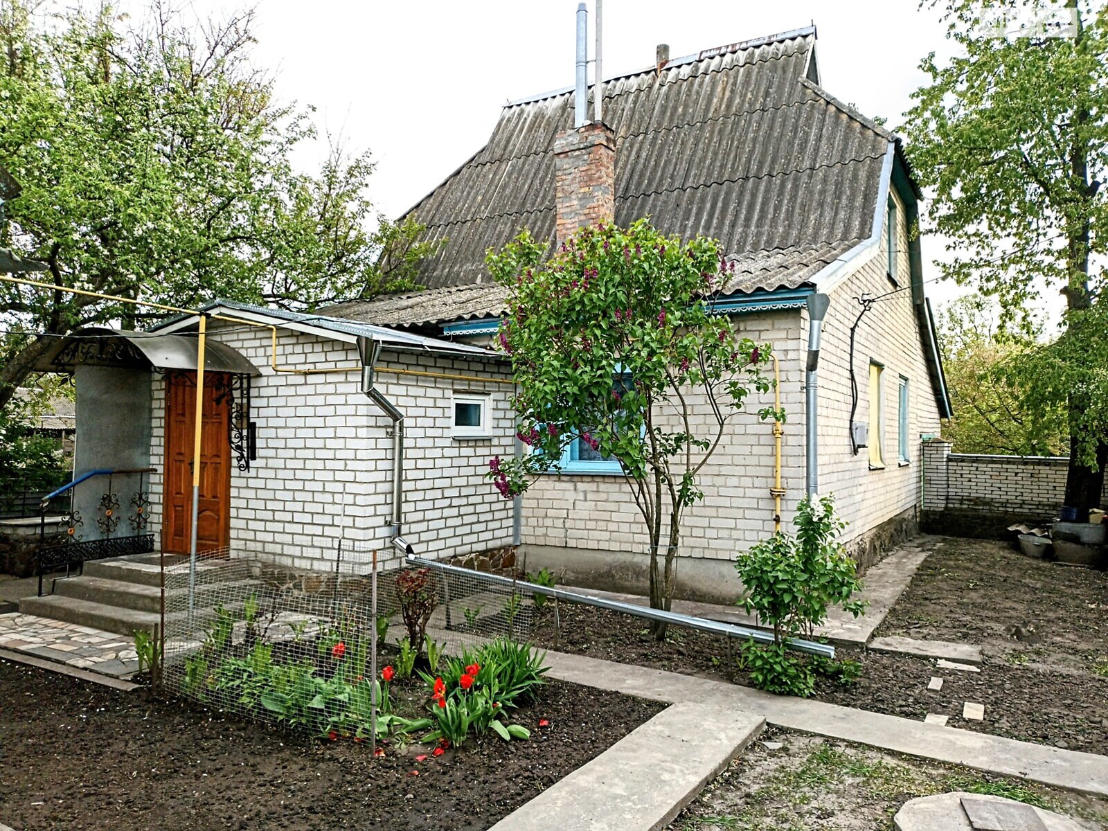 двухэтажный дом с гаражом, 65 кв. м, кирпич. Продажа в Драбове фото 1 двухэтажный дом с гаражом, 65 кв. м, кирпич. Продажа в Драбове фото 1